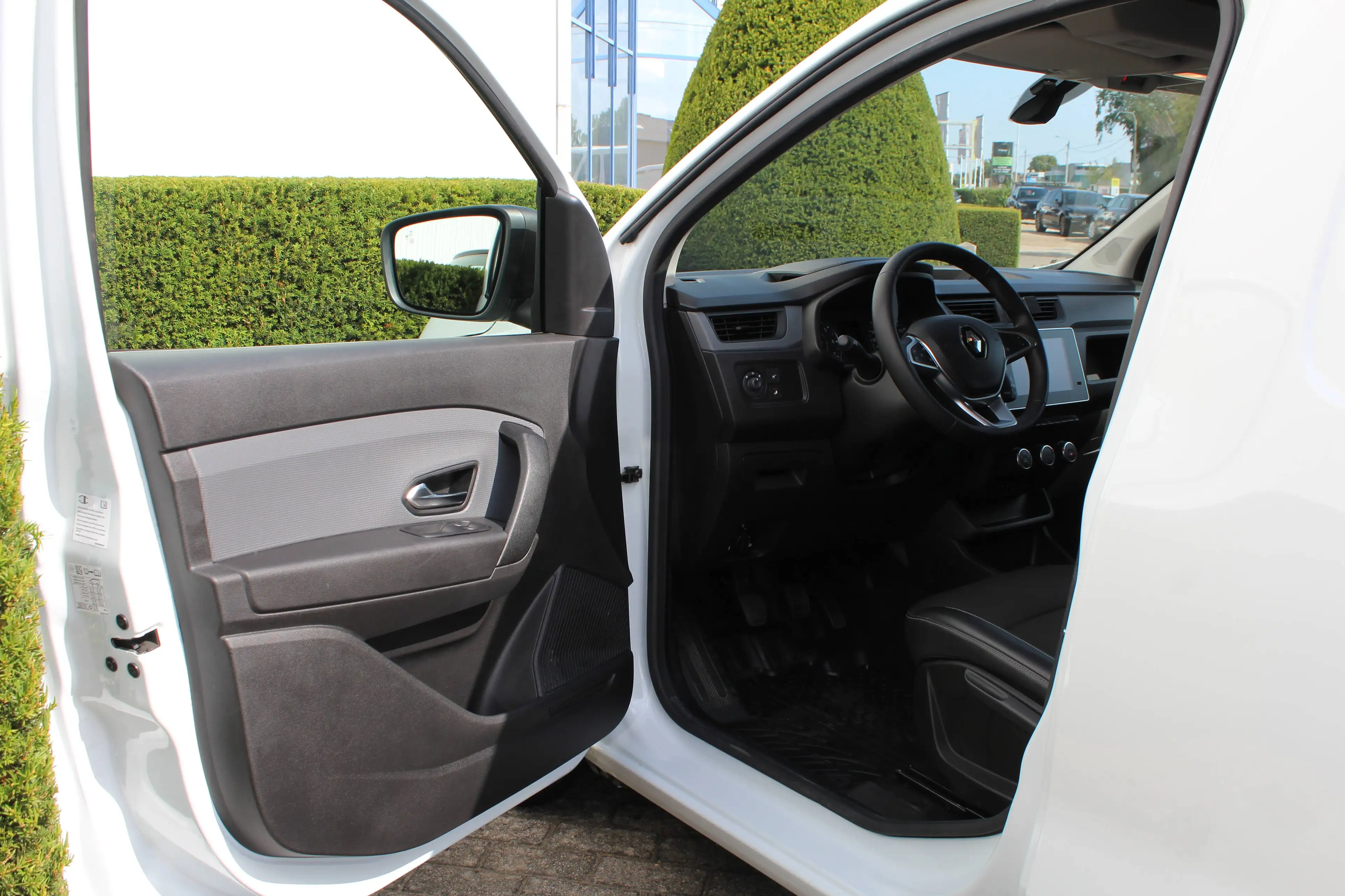 Renault Express 1.5 Blue dCi Confort S/S (EU6d) — photo 14