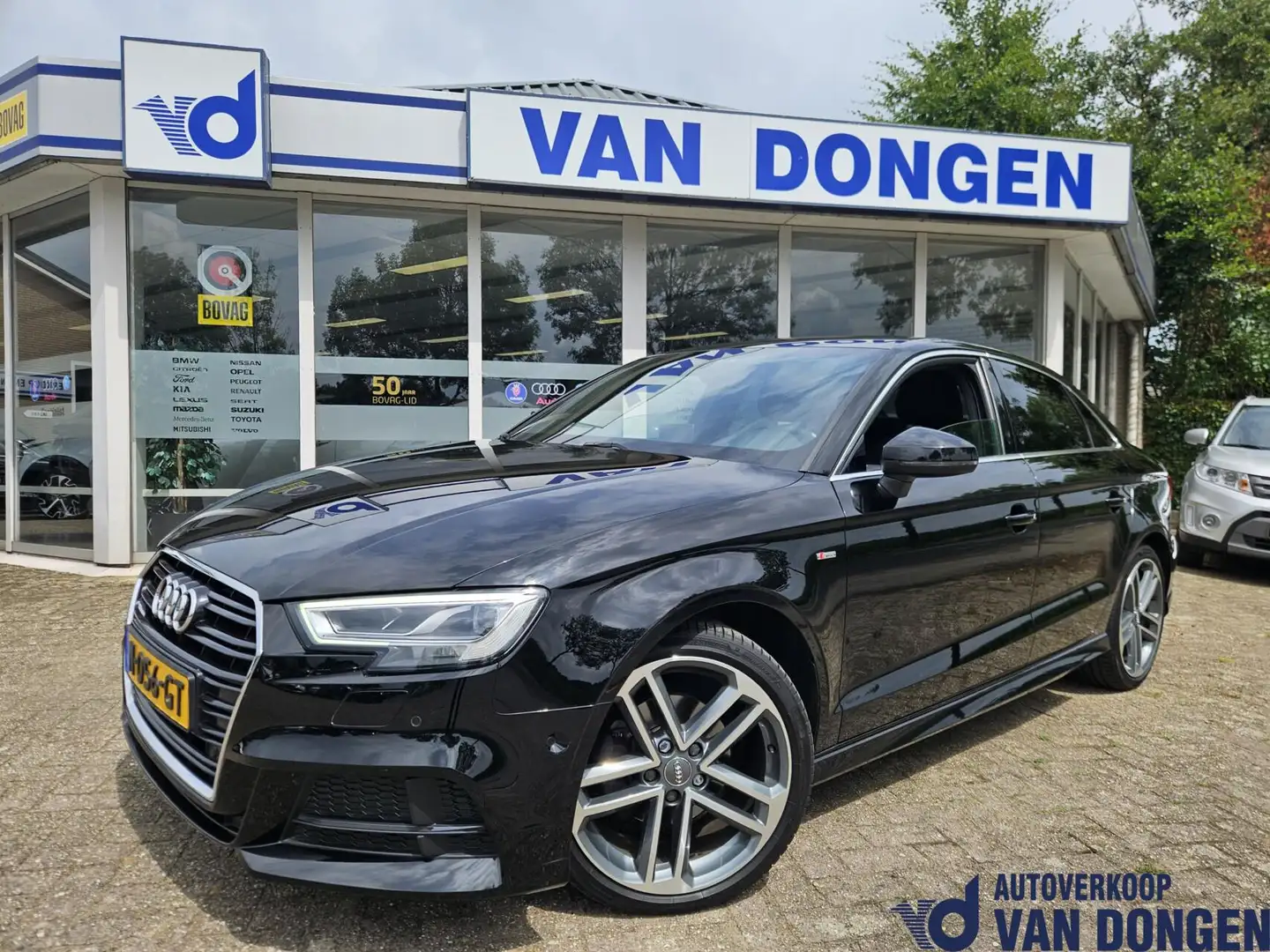 Audi A3 Limousine 35 TFSI CoD | S-Line | Automaat / Carpla Noir - 1