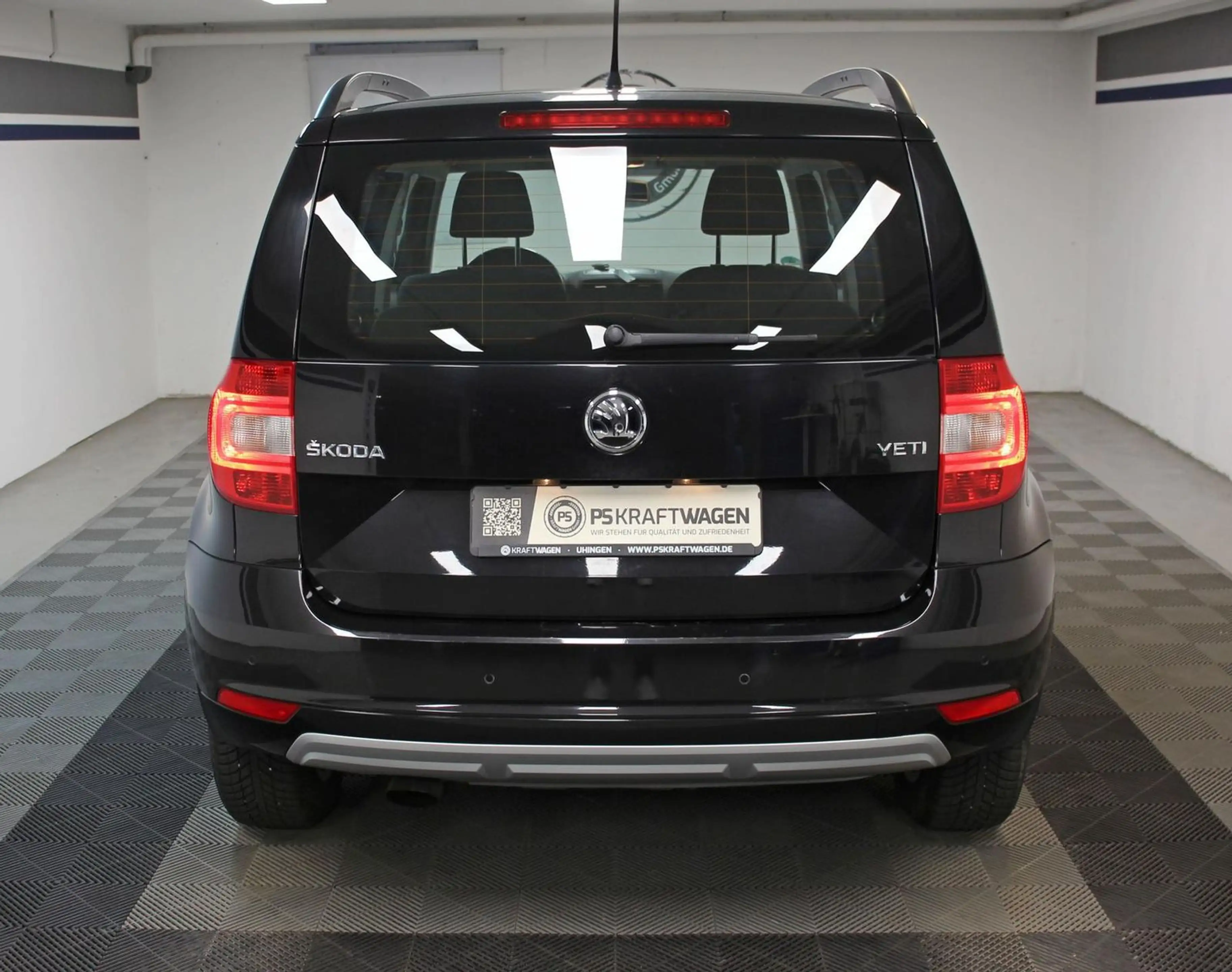Skoda Yeti 1.2 TSI Ambition TEMPOMAT BT SHZ KLIMA USB — photo 5
