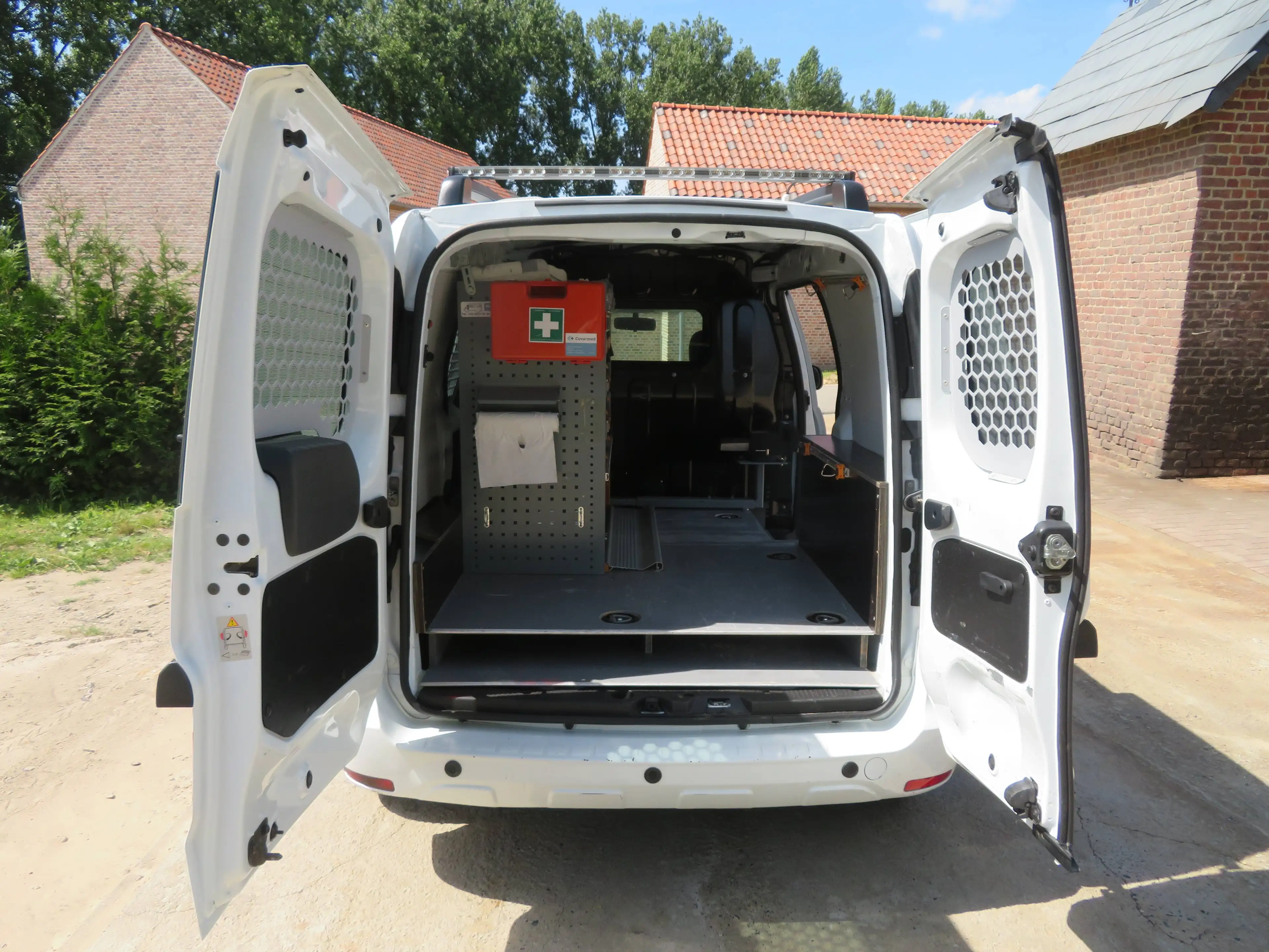 Dacia Dokker Dubbel schuifdeur - Ingericht — photo 10