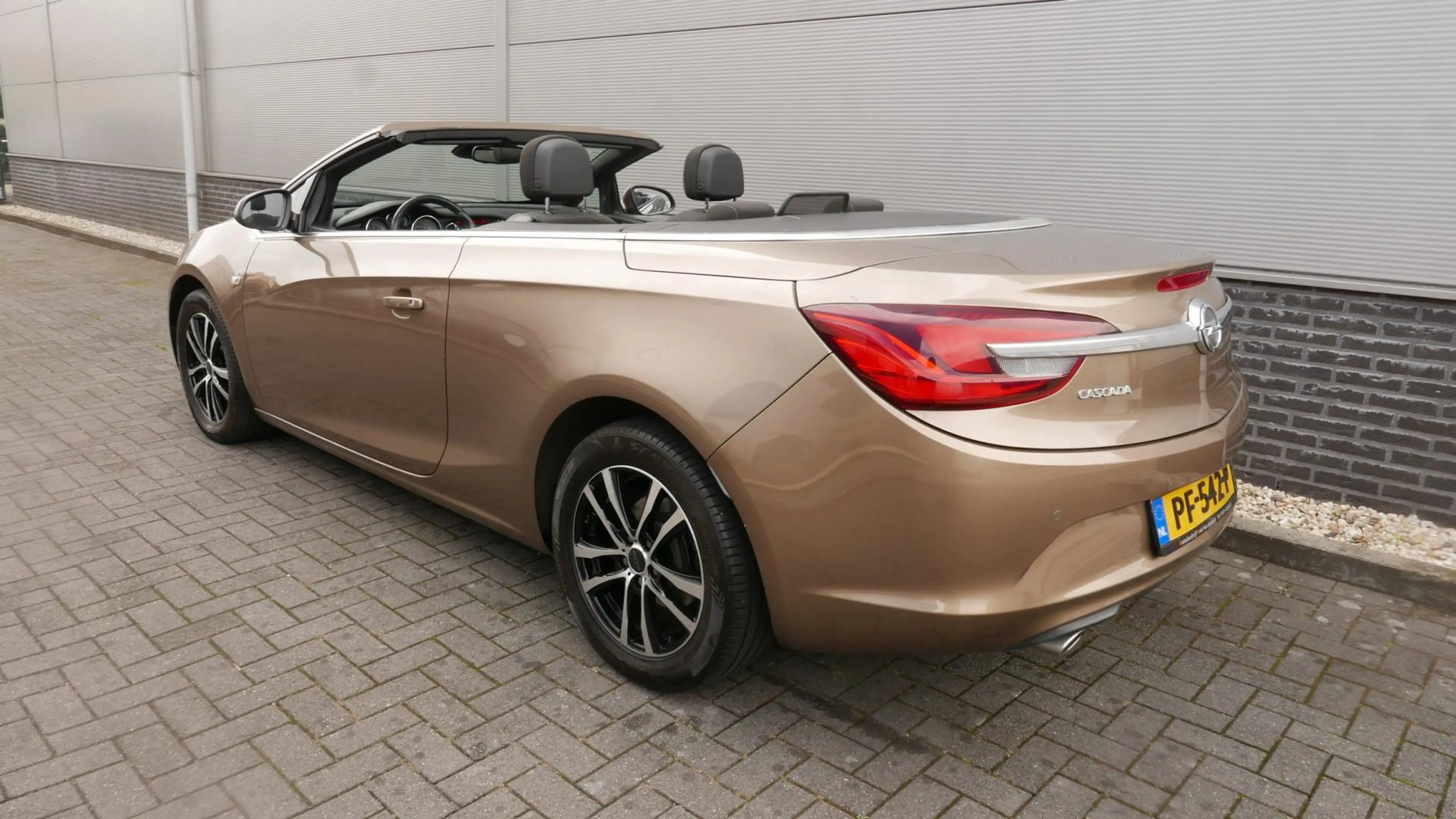 Opel Cascada 1.4 Turbo ecoFLEX Cosmo — photo 8