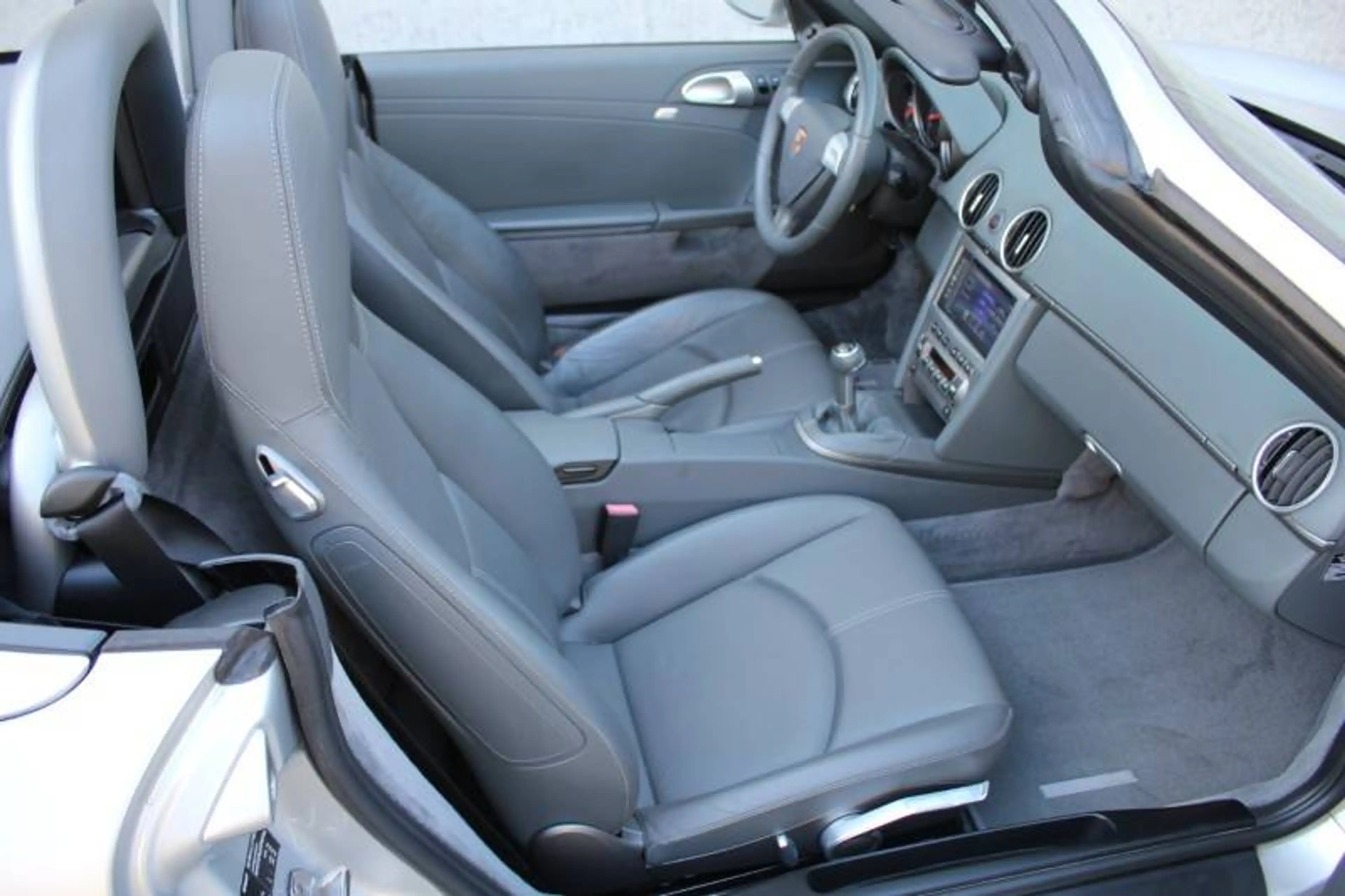 Porsche Boxster Boxster 2.7i — photo 11