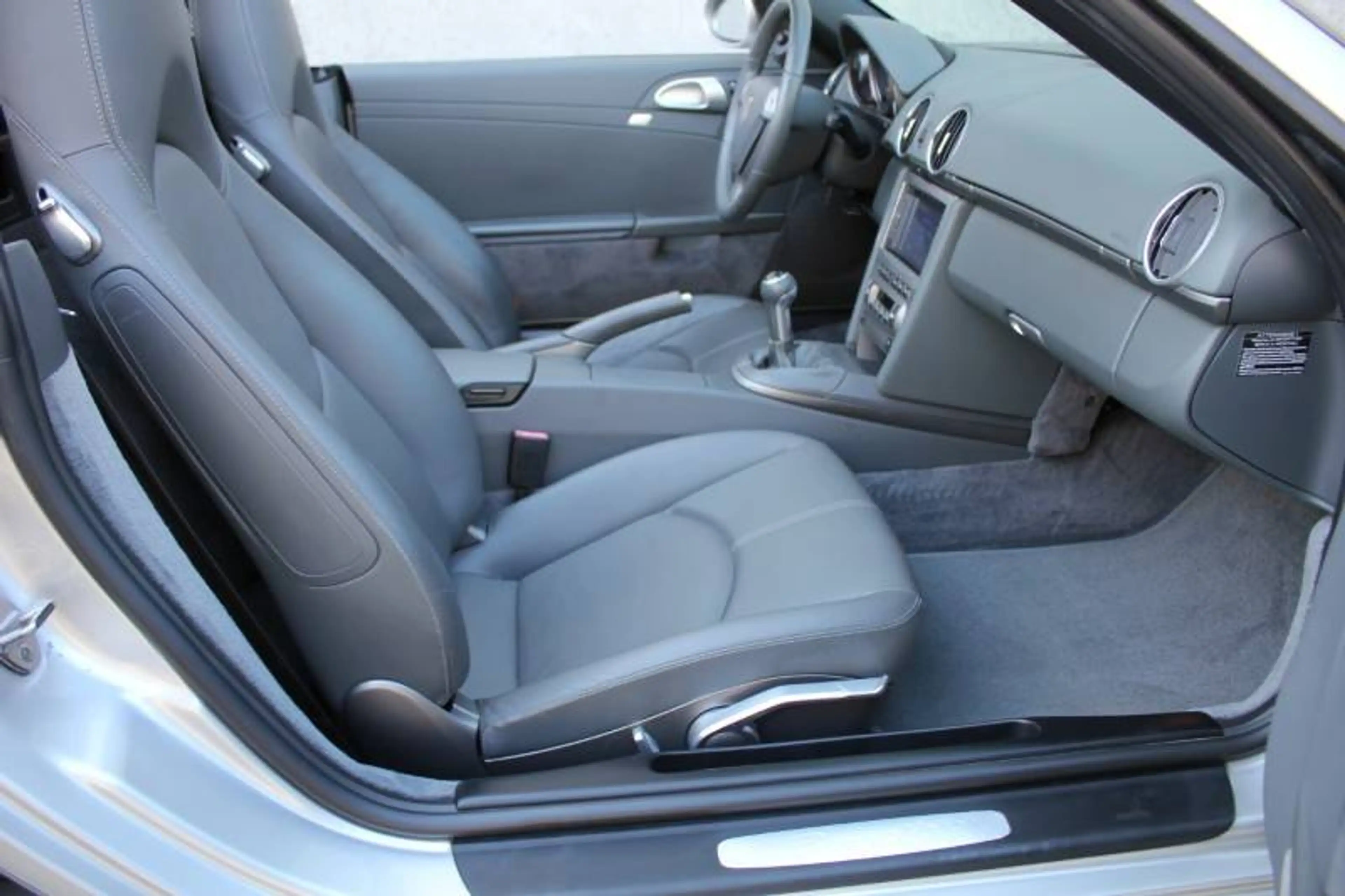 Porsche Boxster Boxster 2.7i — photo 12