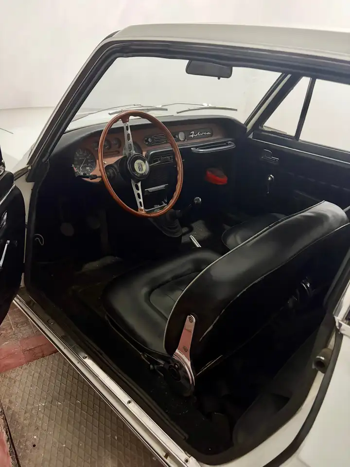 Lancia Fulvia Coupé (1972), foto 8