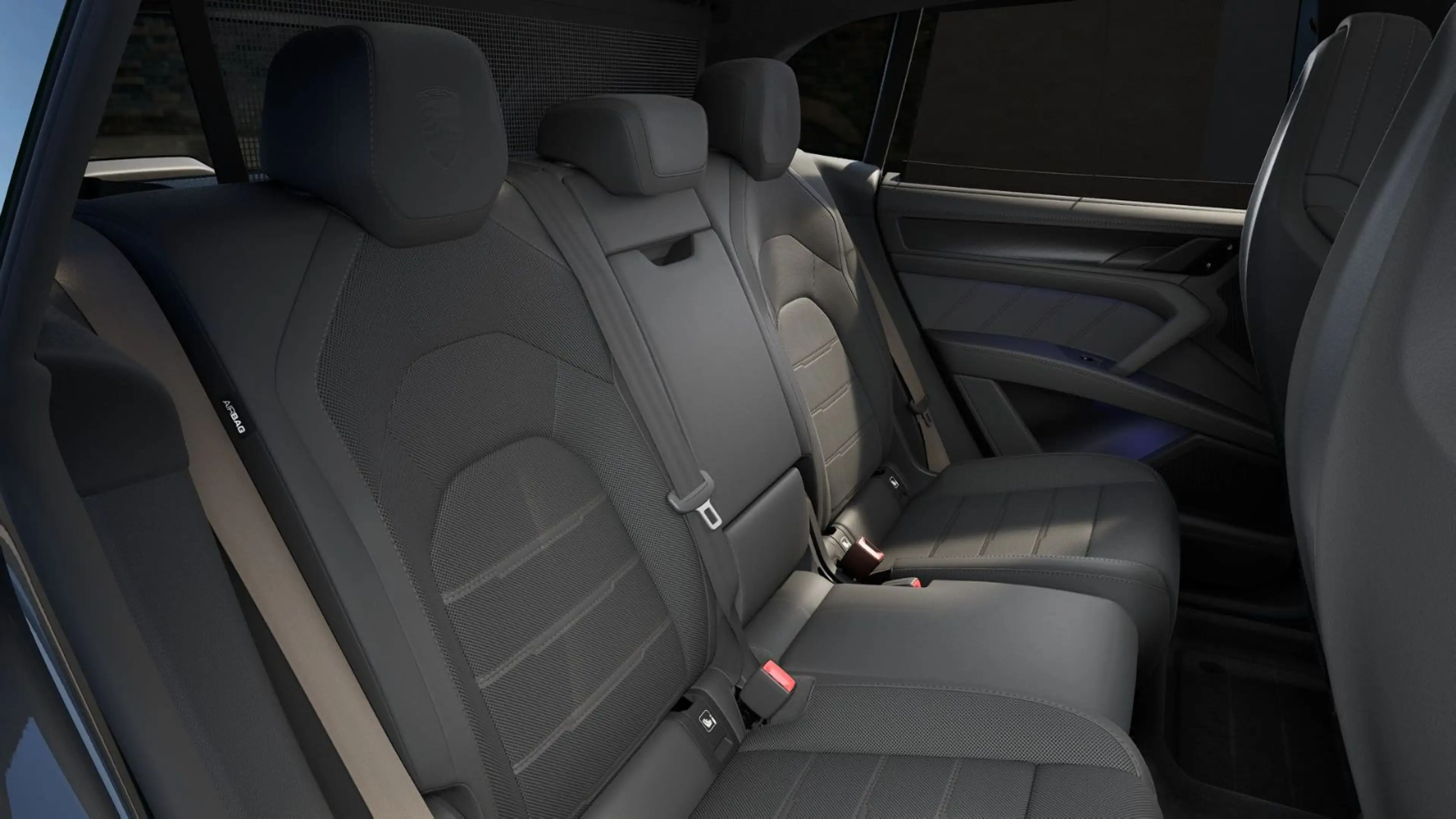Porsche Cayenne Turbo | Active Ride | SportDesign | AHK — photo 11