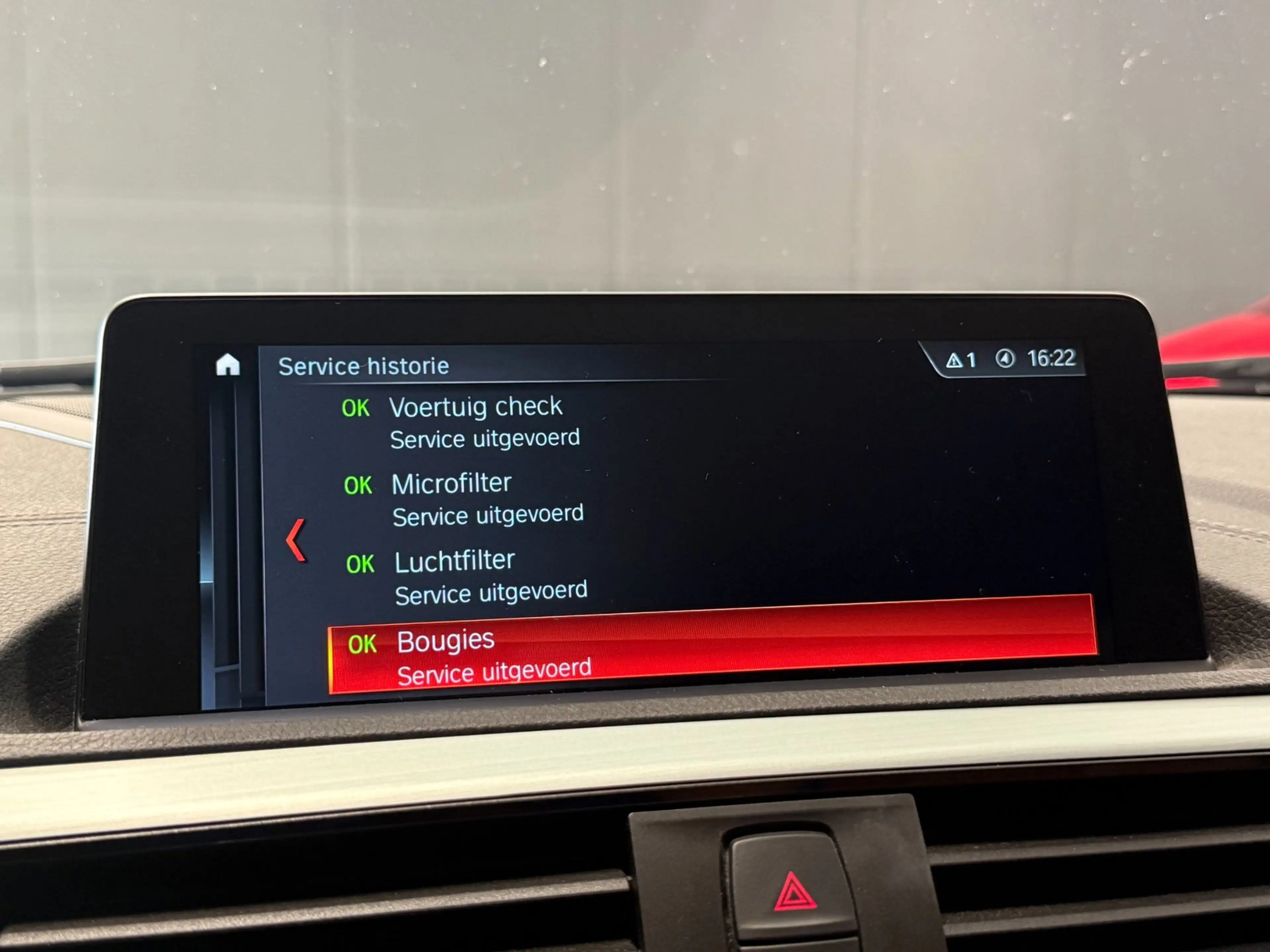 BMW 120 1-serie 120i Edition M Sport Shadow High Executive — photo 40
