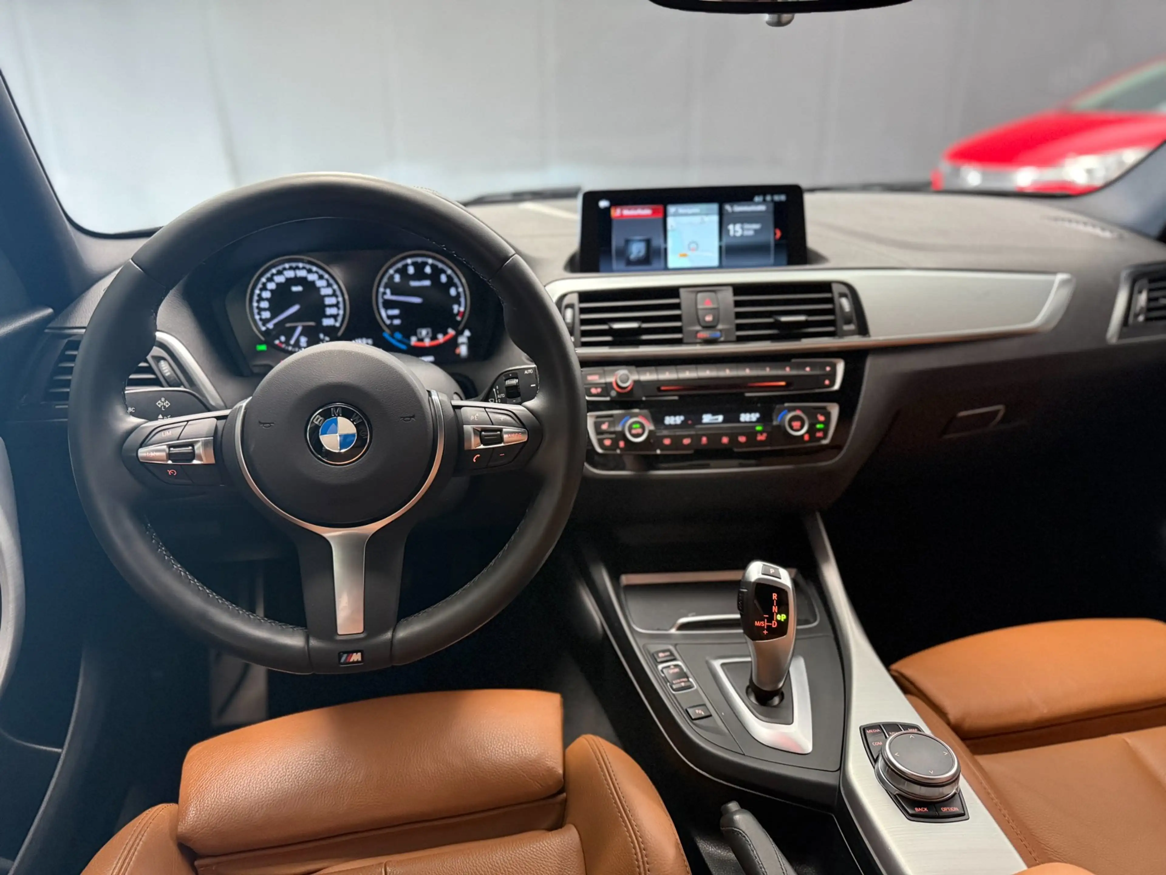 BMW 120 1-serie 120i Edition M Sport Shadow High Executive — photo 10