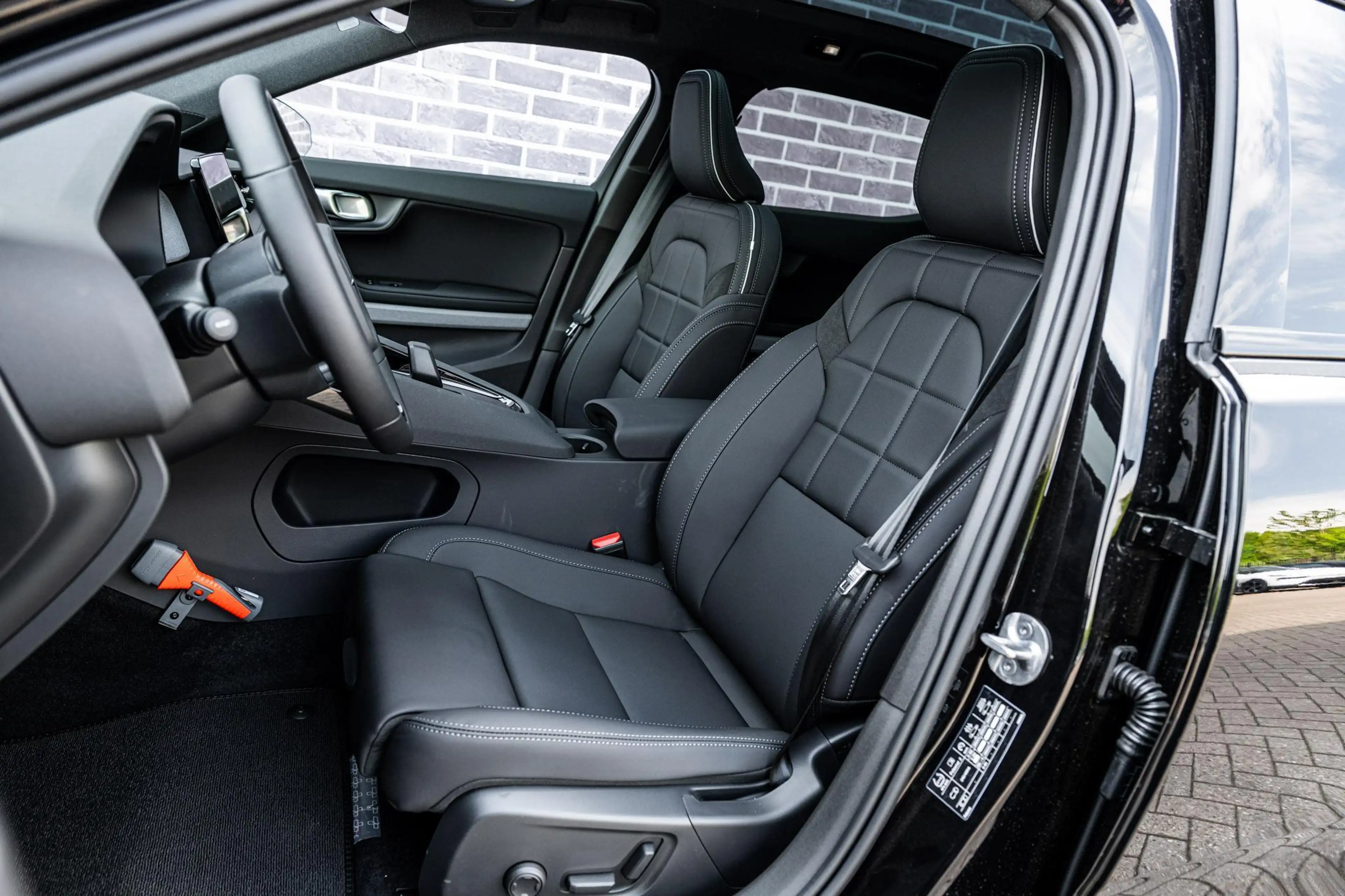 Polestar 2 Long Range Single Motor Prime 82 kWh | Pilot assis — photo 6