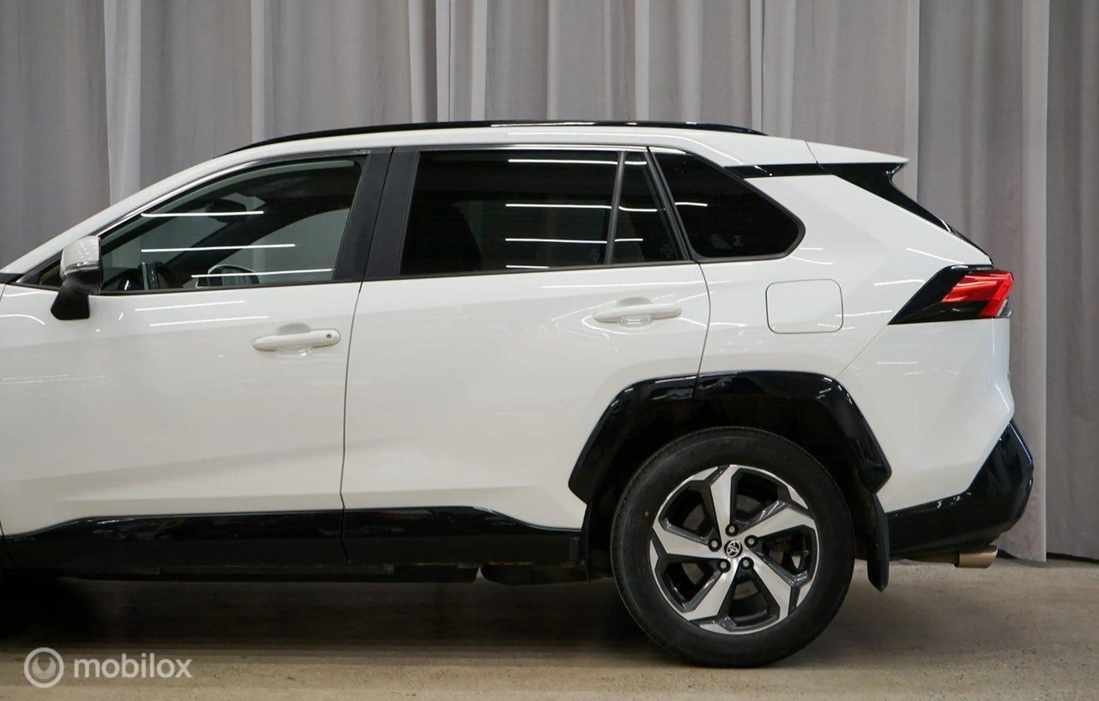 Toyota RAV 4 2.5 Plug-in Hybrid AWD Style, trekhaak — photo 6