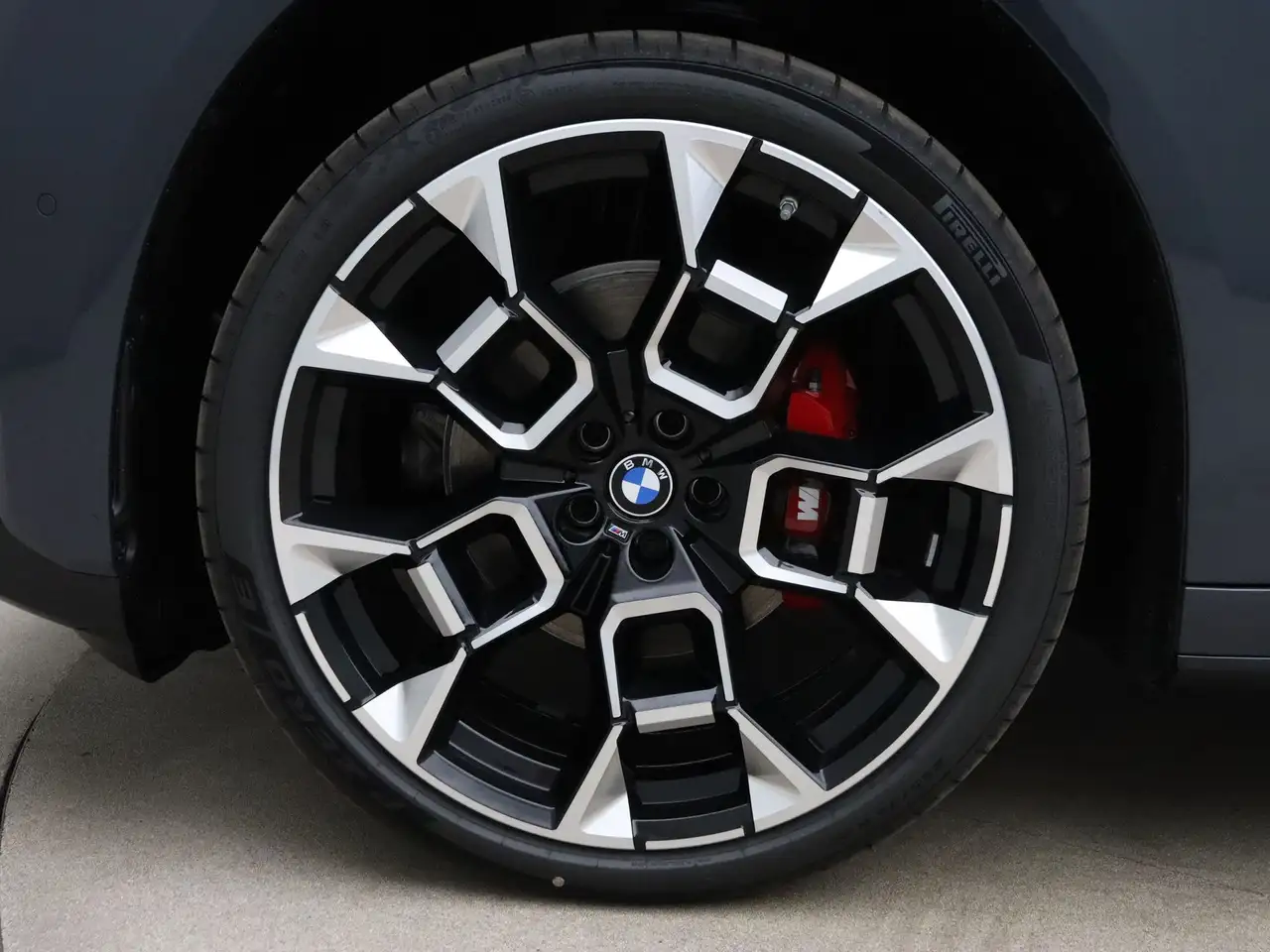 BMW iX3 2026 — фото 9