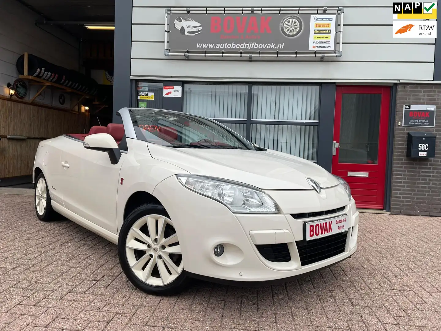 Renault Megane Coupé-Cabriolet 1.4 TCE Floride GT-Line UNIEKE Uit Bruin - 1