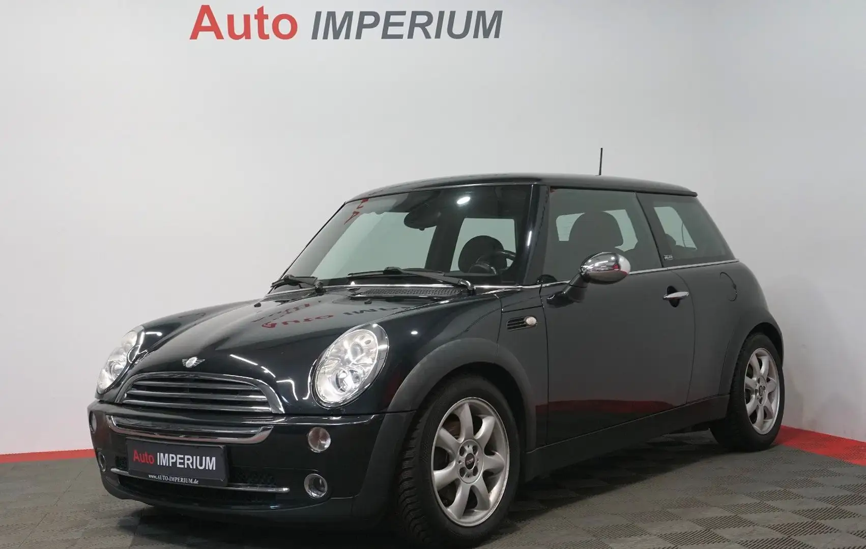 MINI Cooper *PANO*RADIO*XENON*TEMPOMAT* Schwarz - 1