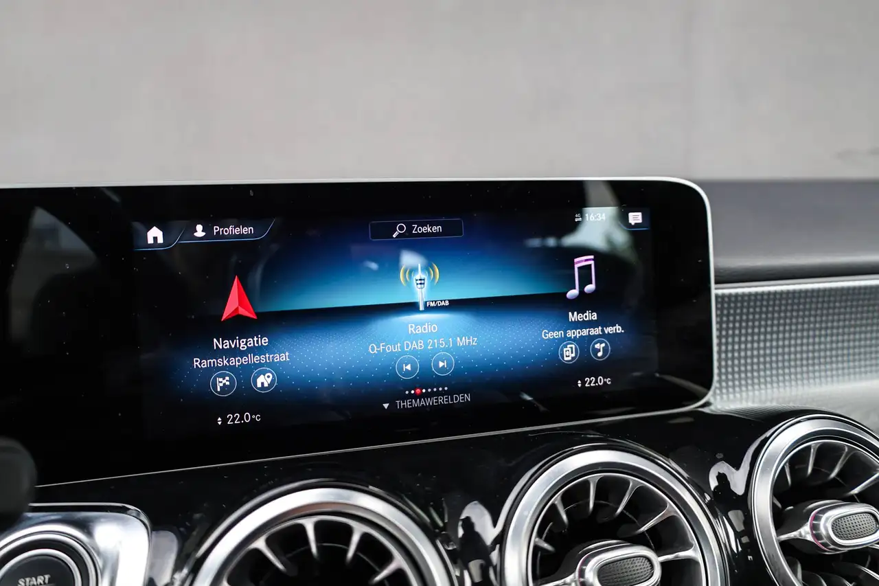 Mercedes-Benz GLB 200 d Business Solution PANOROOF, миниатюра 30