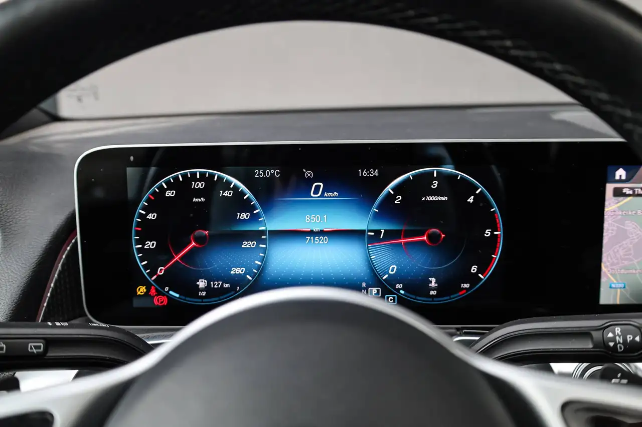 Mercedes-Benz GLB 200 d Business Solution PANOROOF, миниатюра 29
