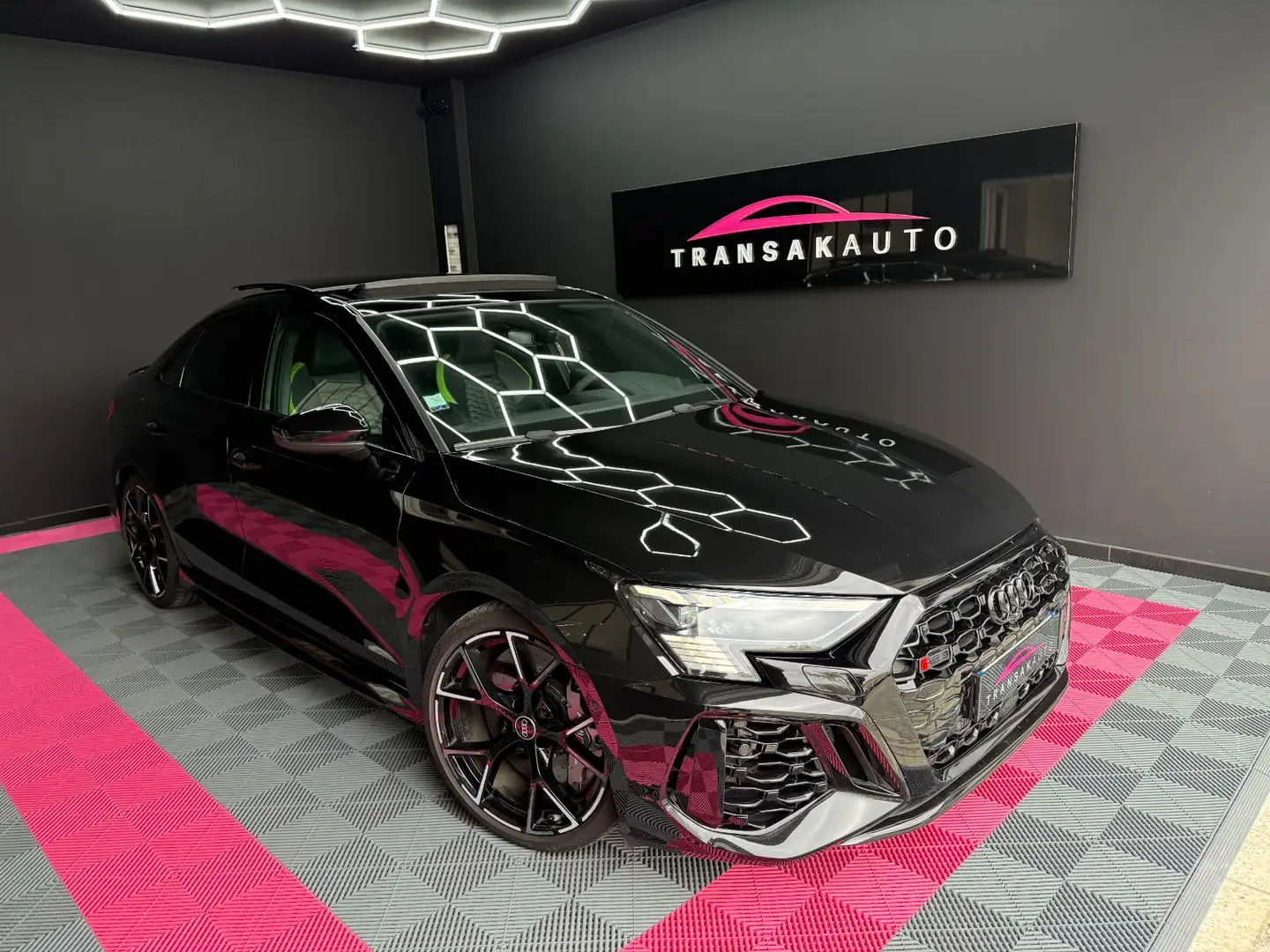 Audi RS3 Negro - 1