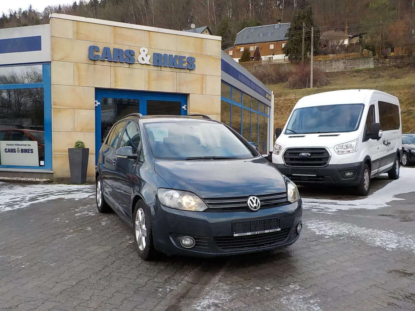 Volkswagen Golf Plus Comfortline 1.HAND! HU/AU NEU! AHK! - 1