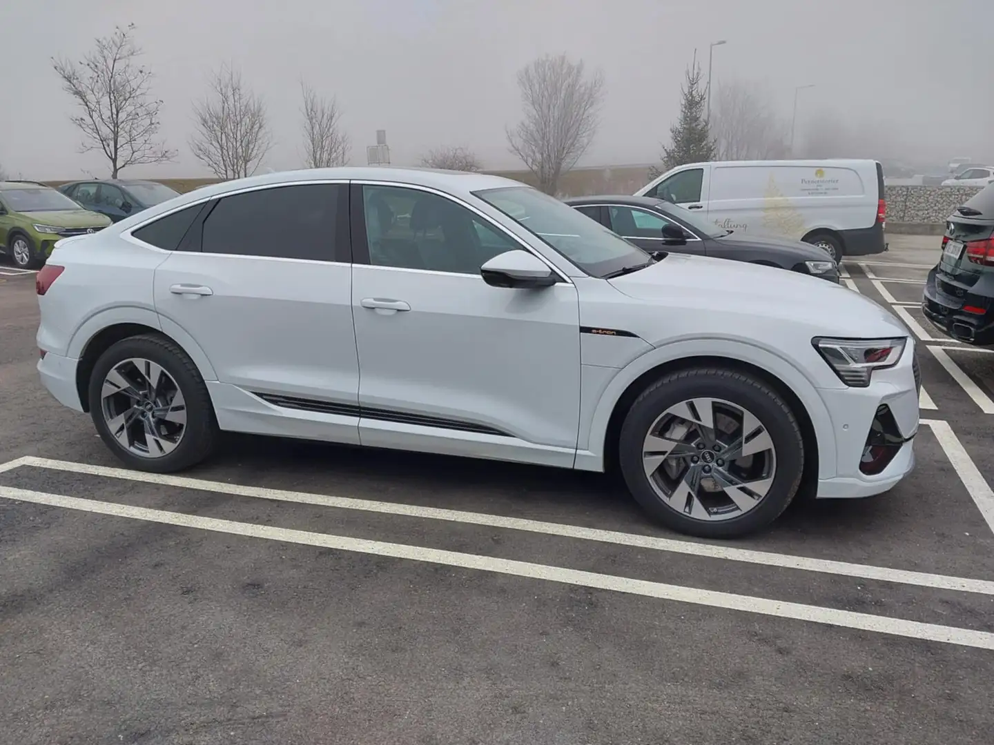 Audi e-tron e-tron SB 55 quattro 95kWh S-line Weiß - 1