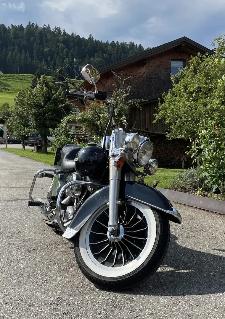 Harley-Davidson Late Shovel FLH 1200 Černá - 1