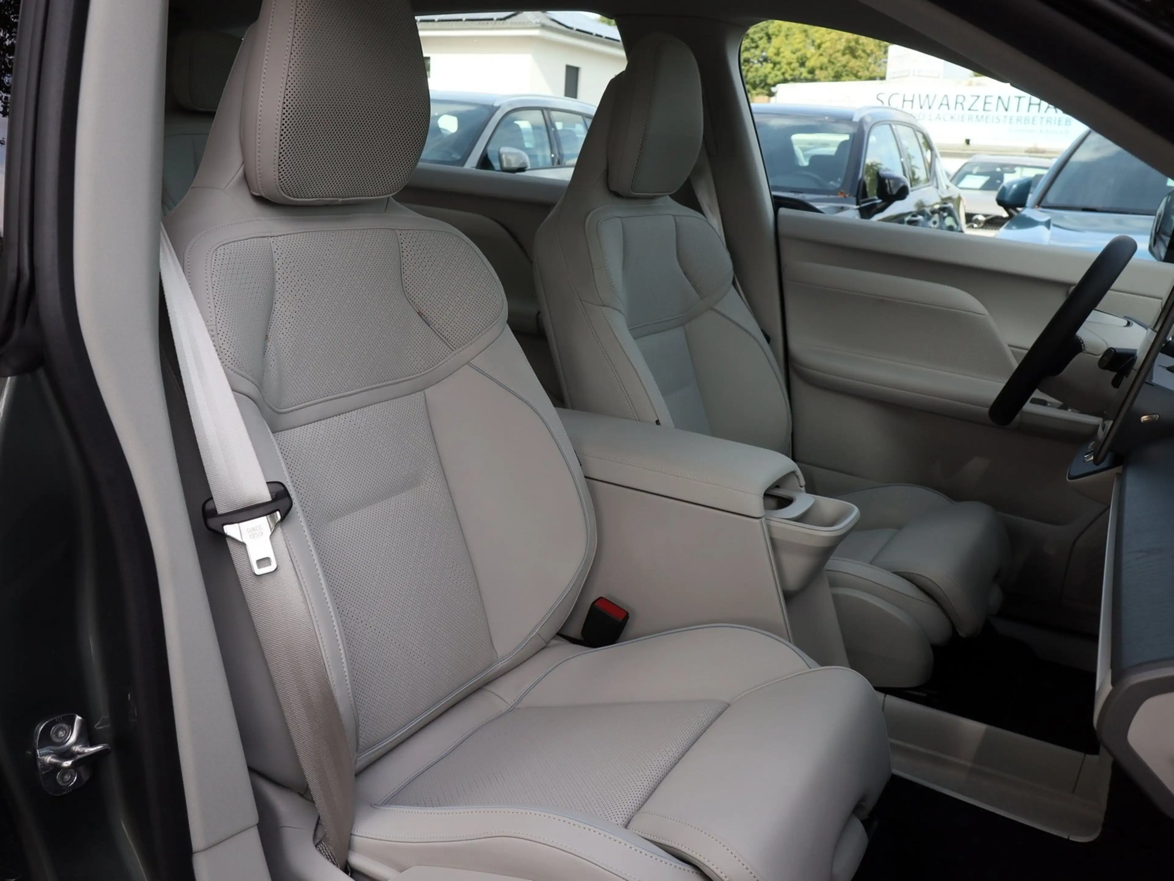 Volvo EX60 P10 Ultra Electric AWD Übernahme ab Januar 2027 — photo 6