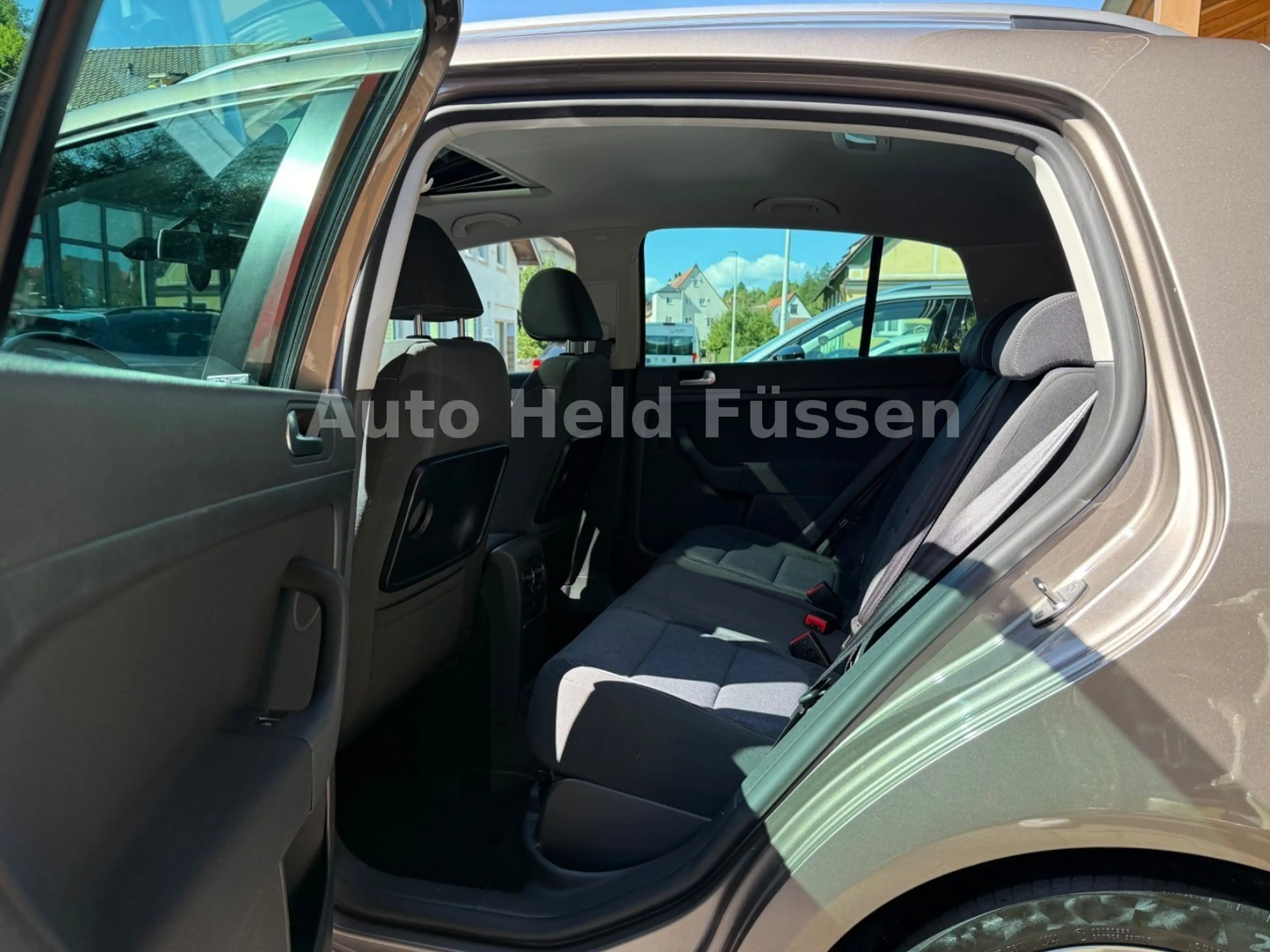 Volkswagen Golf Plus VI Style Automatik Sthzg Temp Schiebed — photo 13