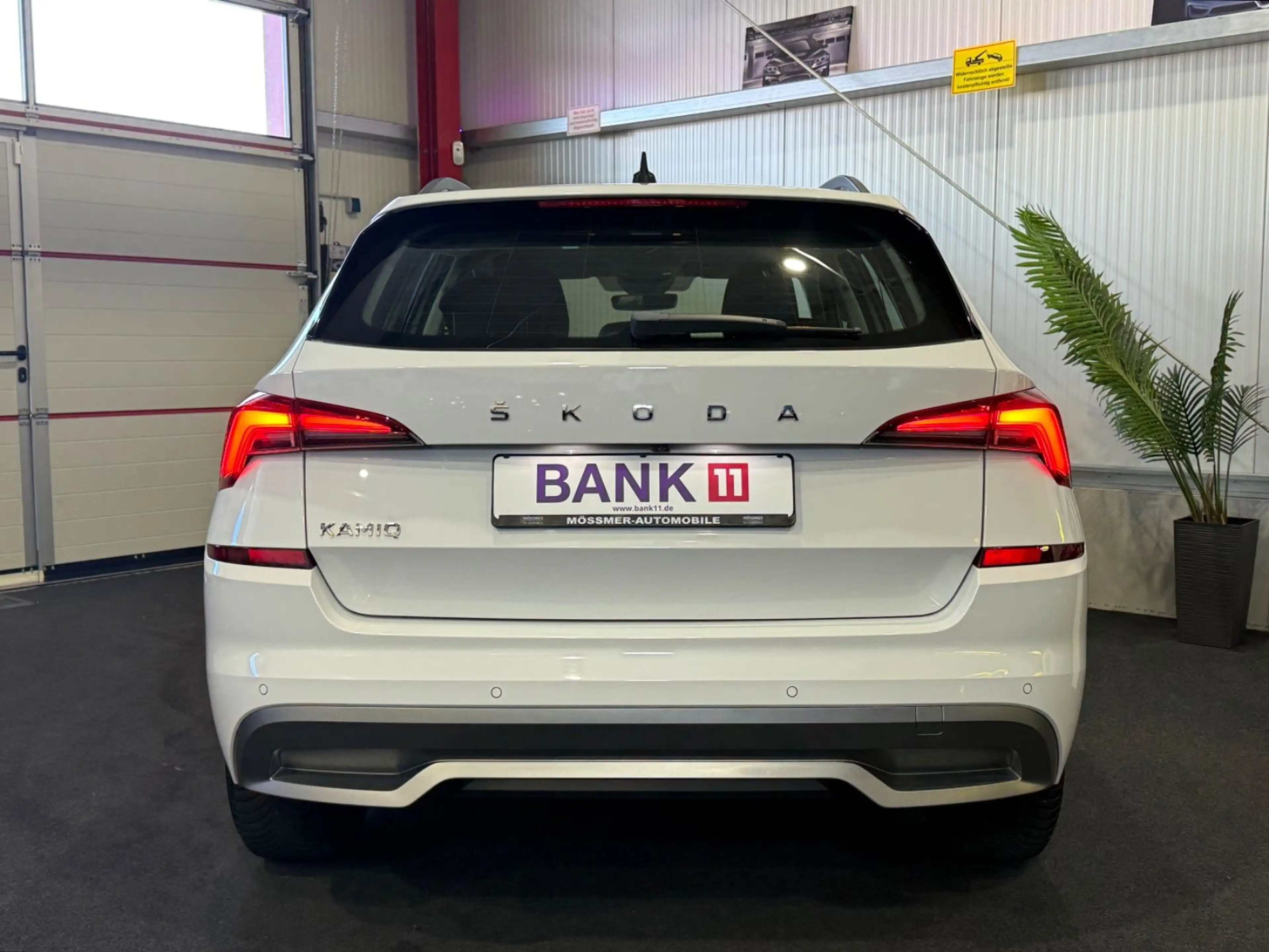Skoda Kamiq Ambition*KAMERA*AHK*TEMP*ALLWETTER*CARPLAY — photo 5