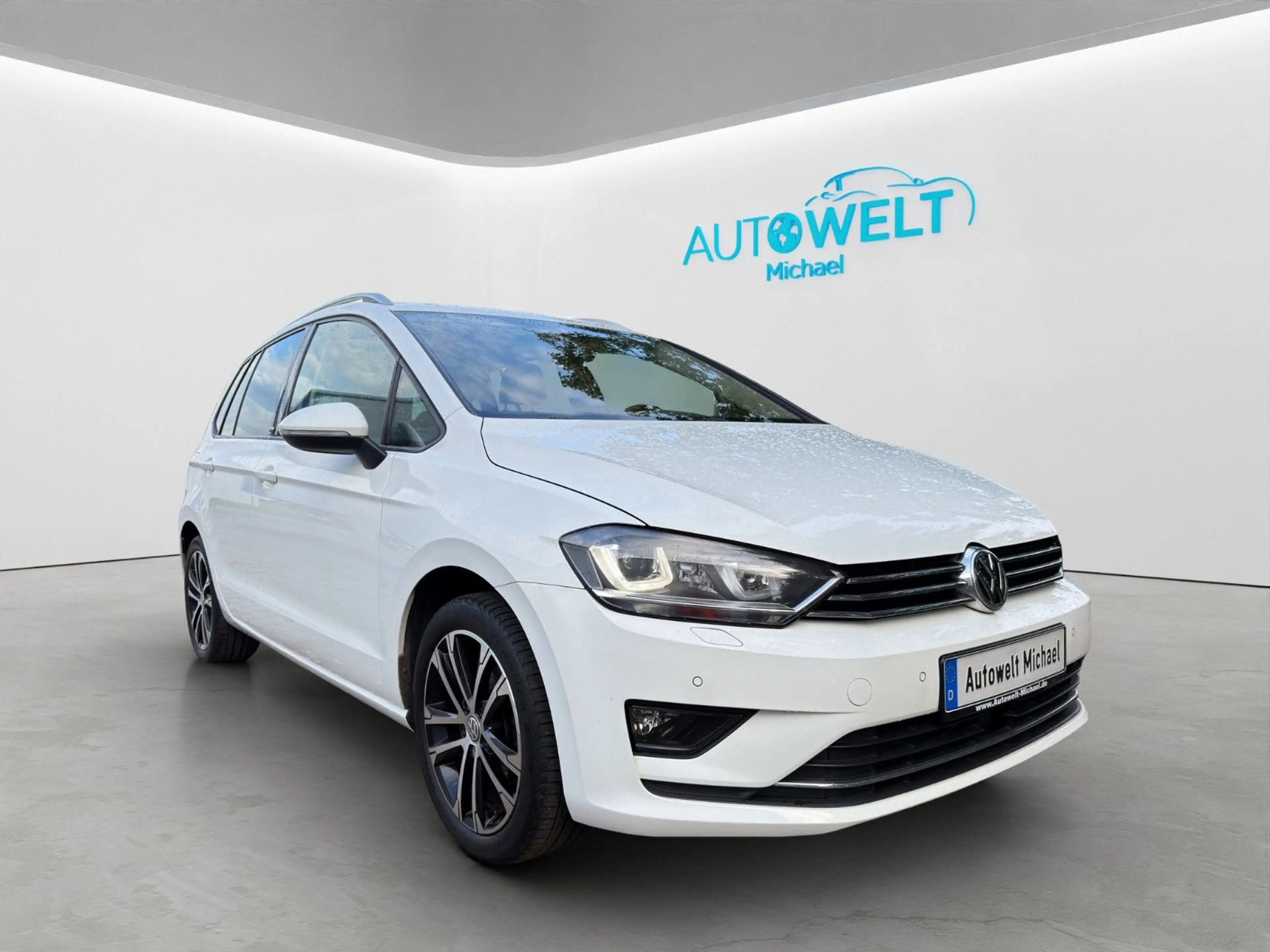 Volkswagen Golf Sportsvan 1.4 DSG ACC SITZH KAM XEN APP 17' — photo 3