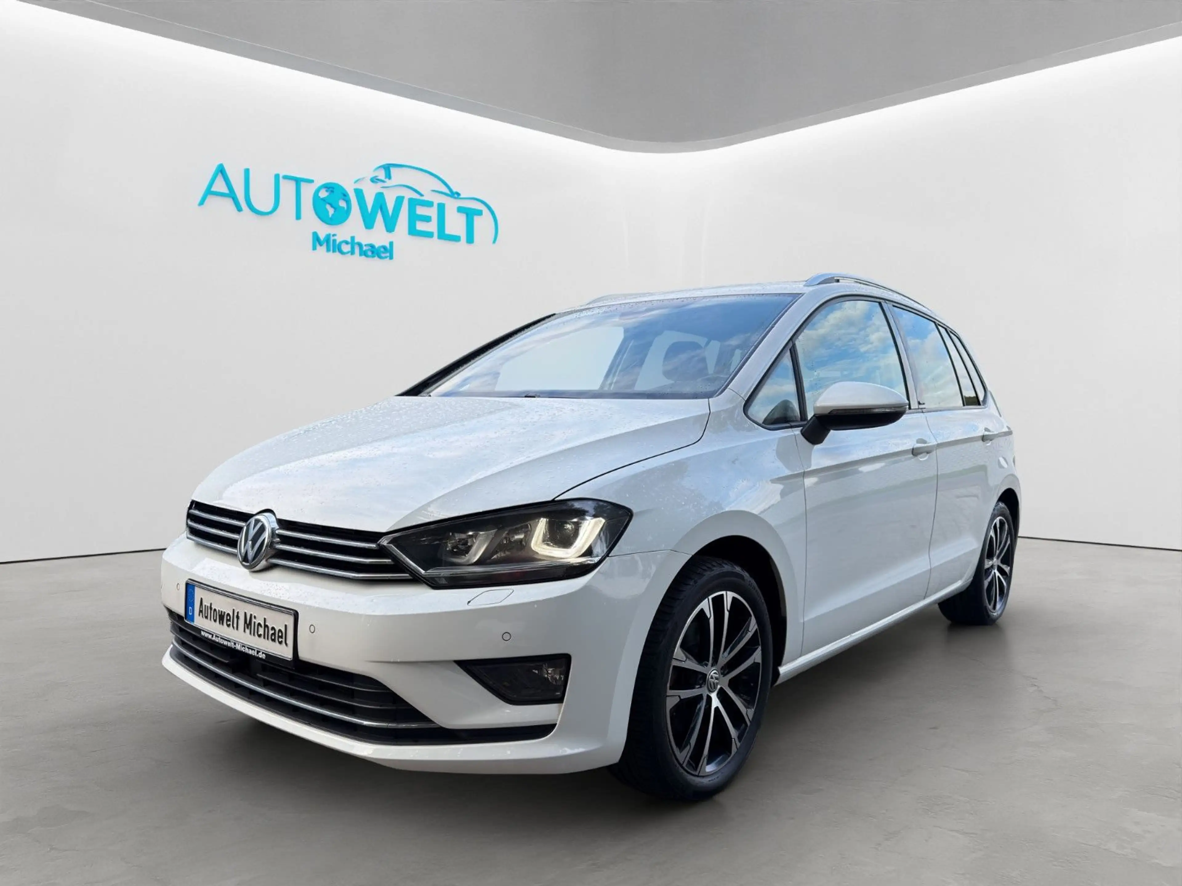 Volkswagen Golf Sportsvan 1.4 DSG ACC SITZH KAM XEN APP 17'