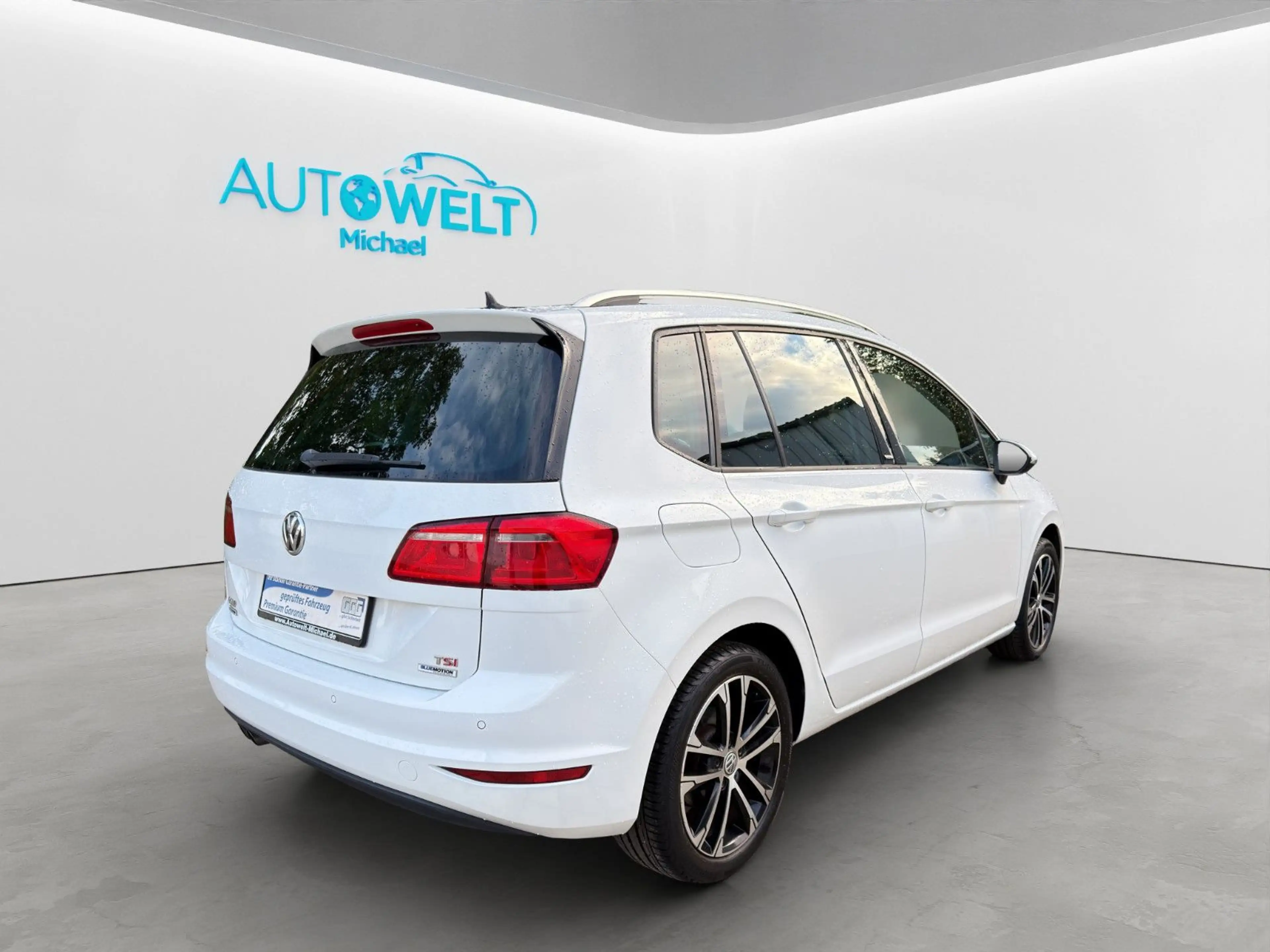 Volkswagen Golf Sportsvan 1.4 DSG ACC SITZH KAM XEN APP 17' — photo 5