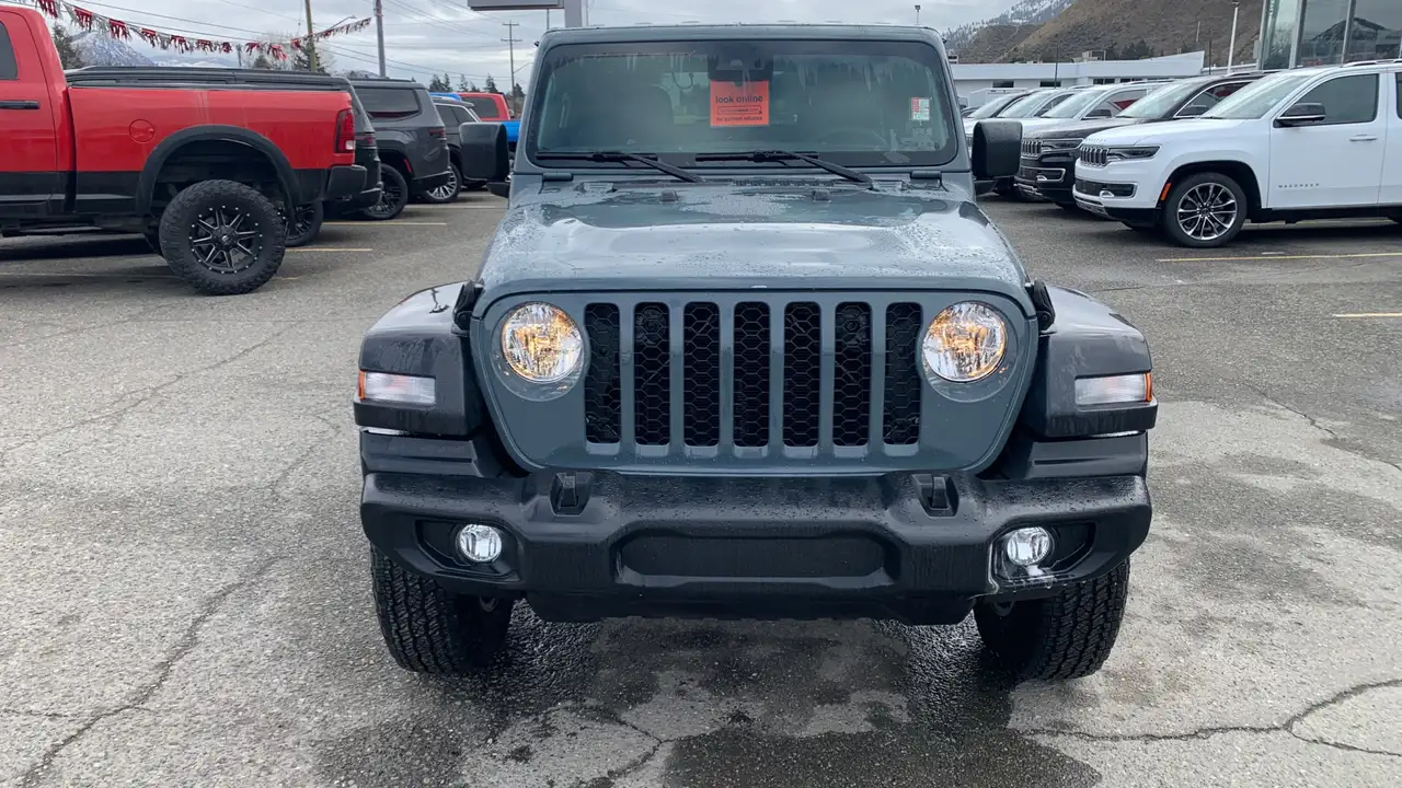 Jeep Wrangler снимка Jeep Wrangler