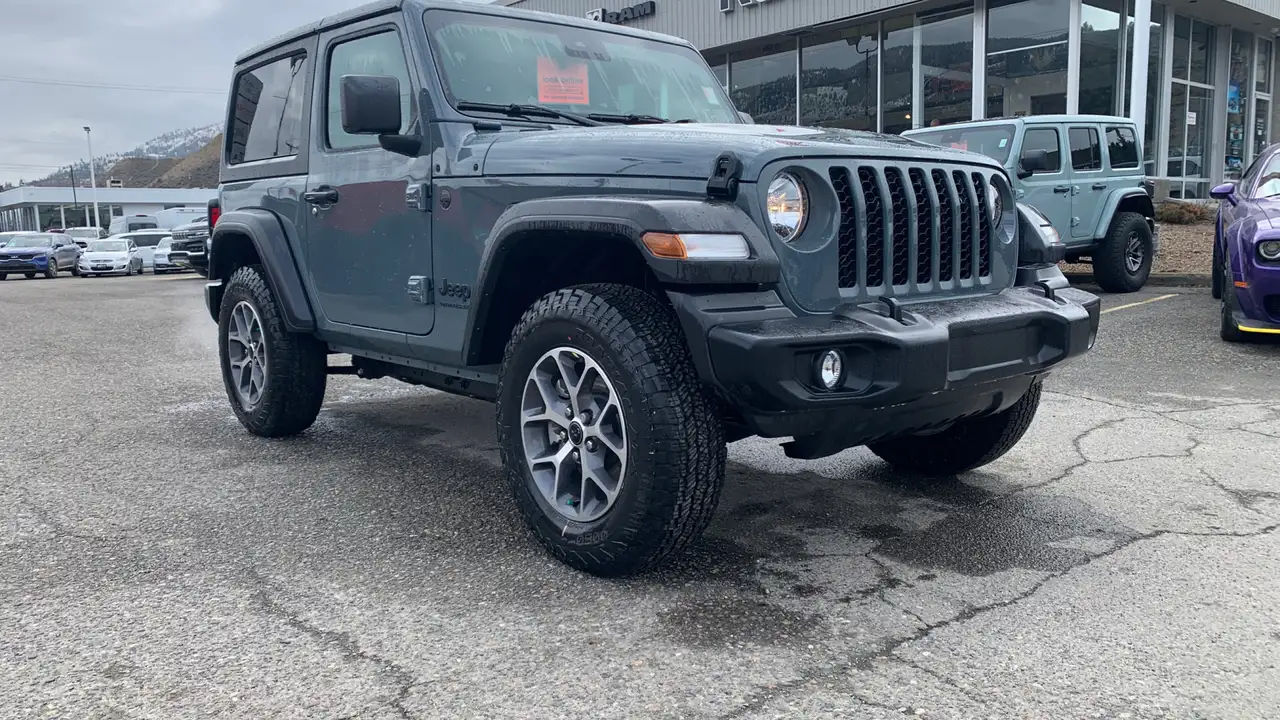 Jeep Wrangler снимка Jeep Wrangler