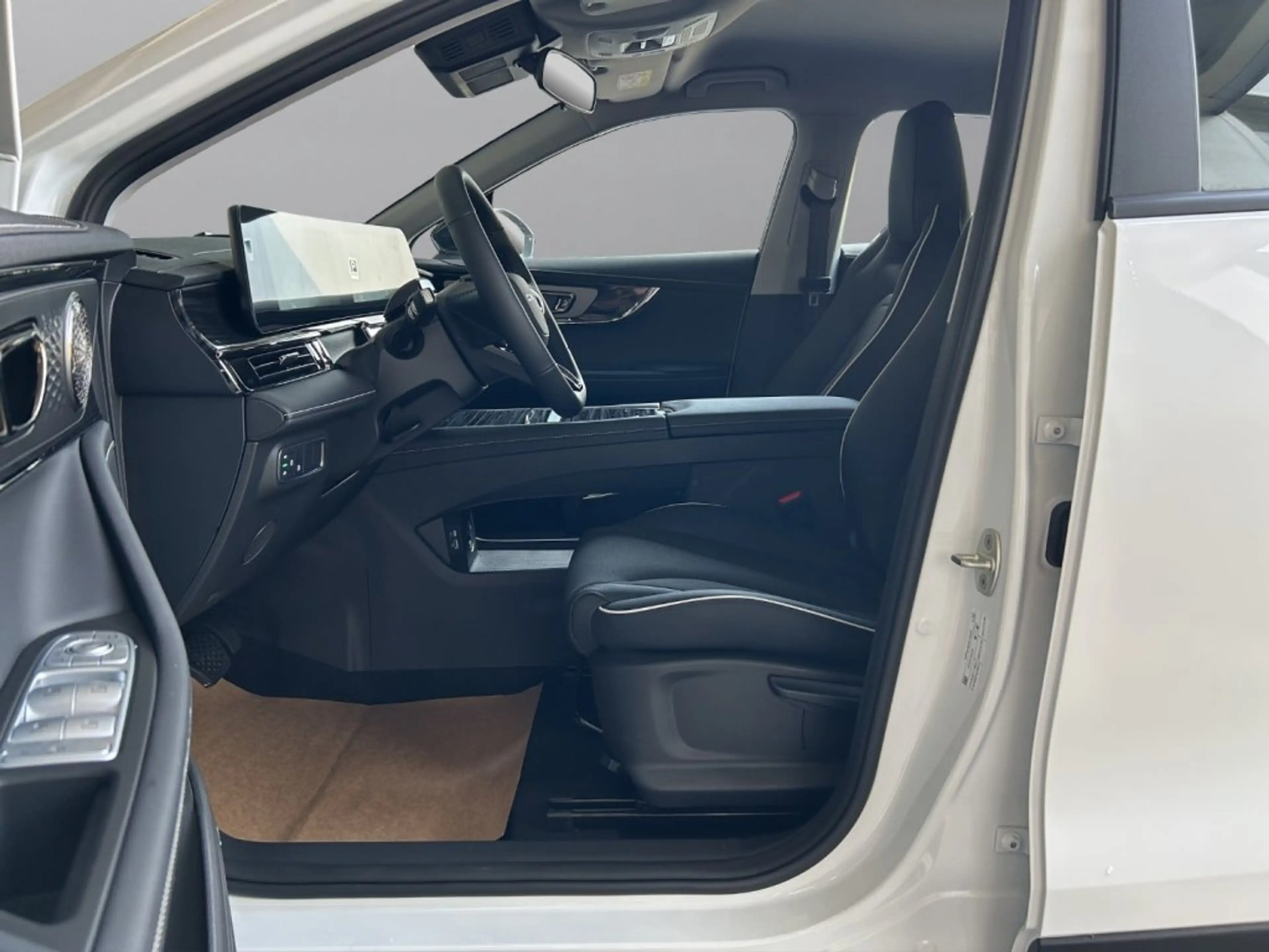 Omoda 5 Hybrid SHS Comfort-Plus — photo 11