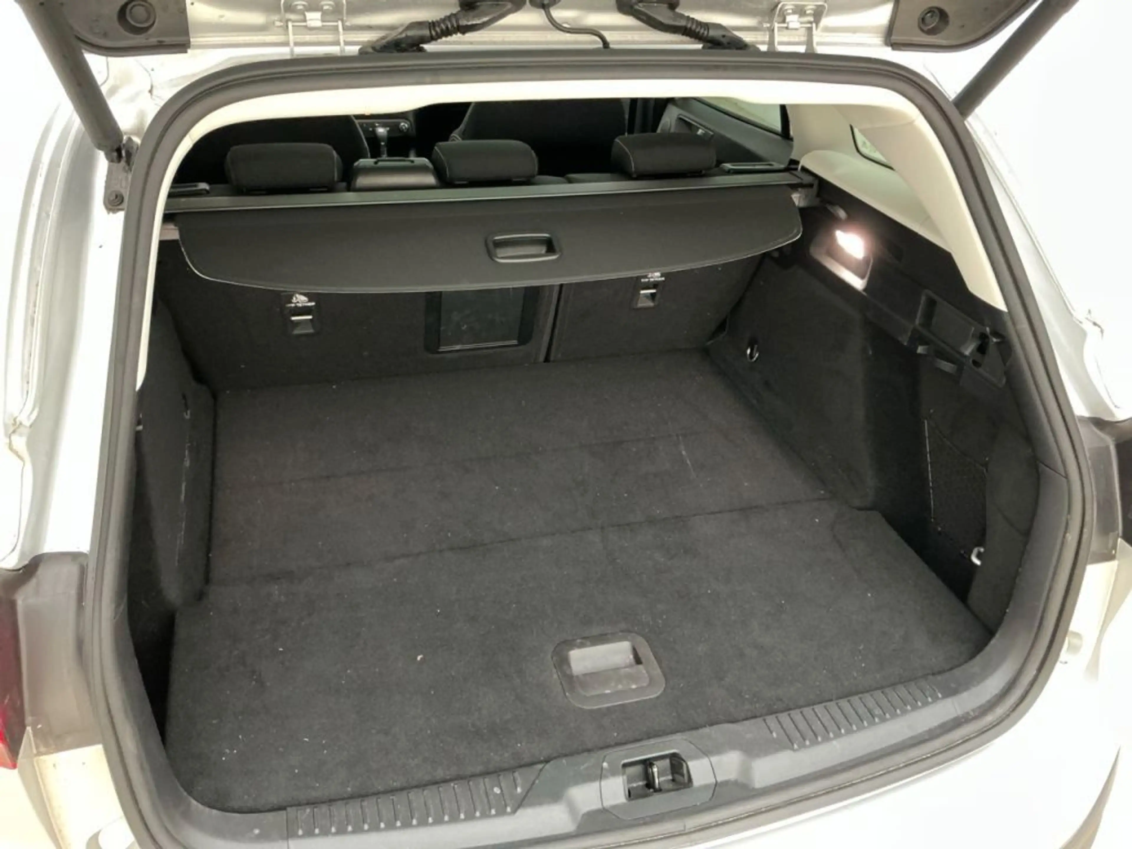 Ford Focus Turnier 1.0 Hybrid Aut ACTIVE X |ErgoSitz| — photo 5
