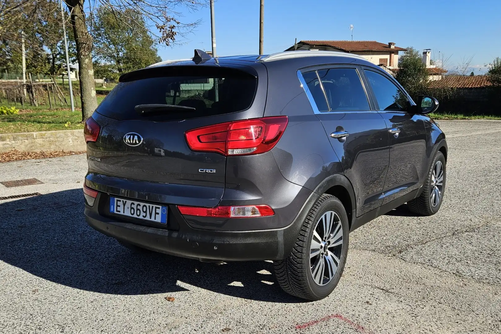 Kia Sportage 1.7 crdi Class 2wd FL - 2