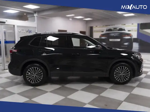 Volkswagen Tiguan view 6