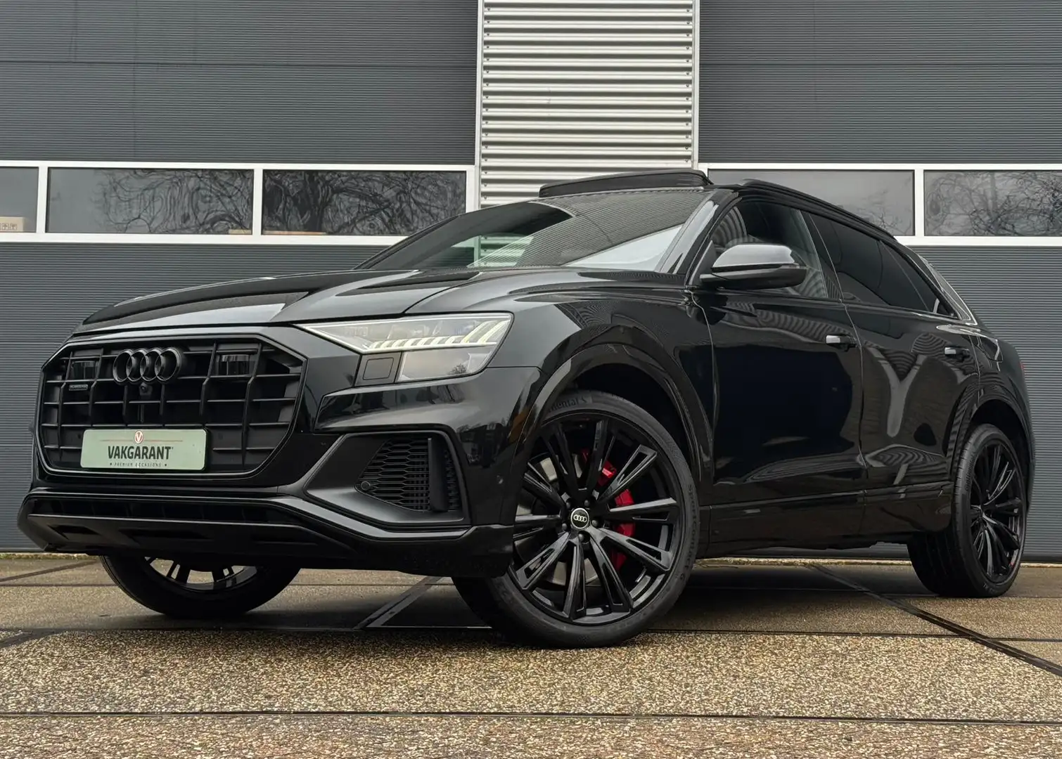 Audi Q8 55 TFSI e quattro |Pano |Luchtvering |Soft close | Zwart - 1