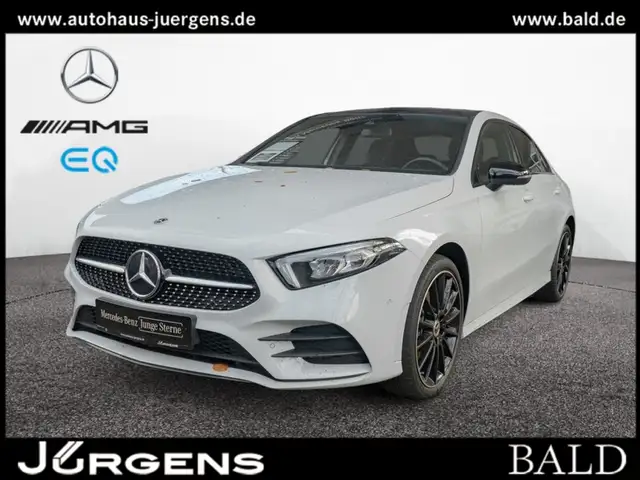 Mercedes-Benz A 250 e Limo AMG-Sport/Cam/Pano/Night/Sound/19'