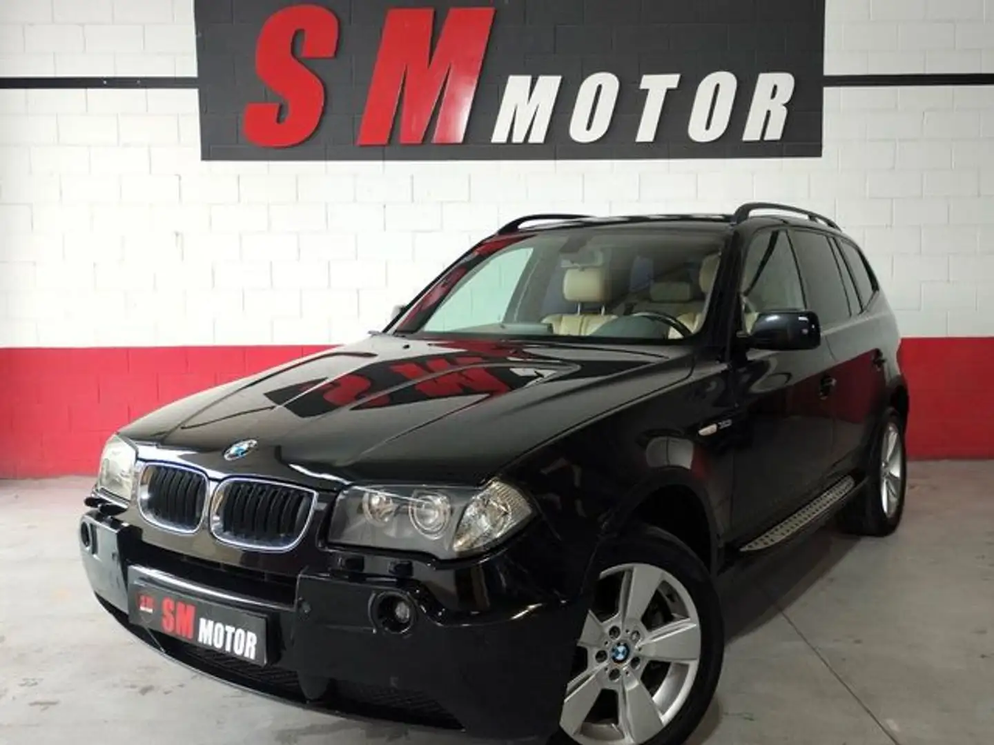 BMW X3 3.0i Noir - 1