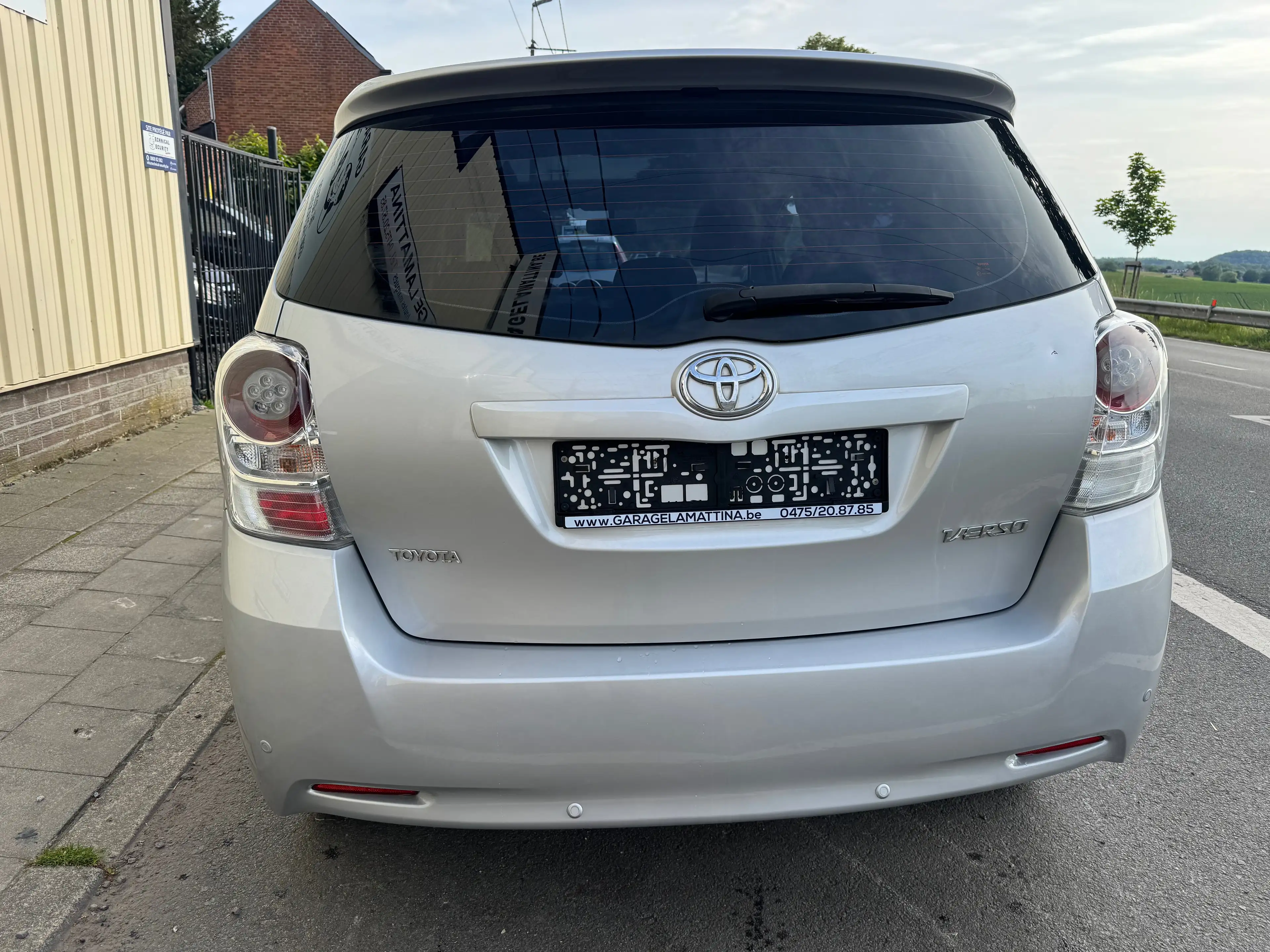 Toyota Verso Verso 1.8i Executive Multidrive S 7pl. — photo 7