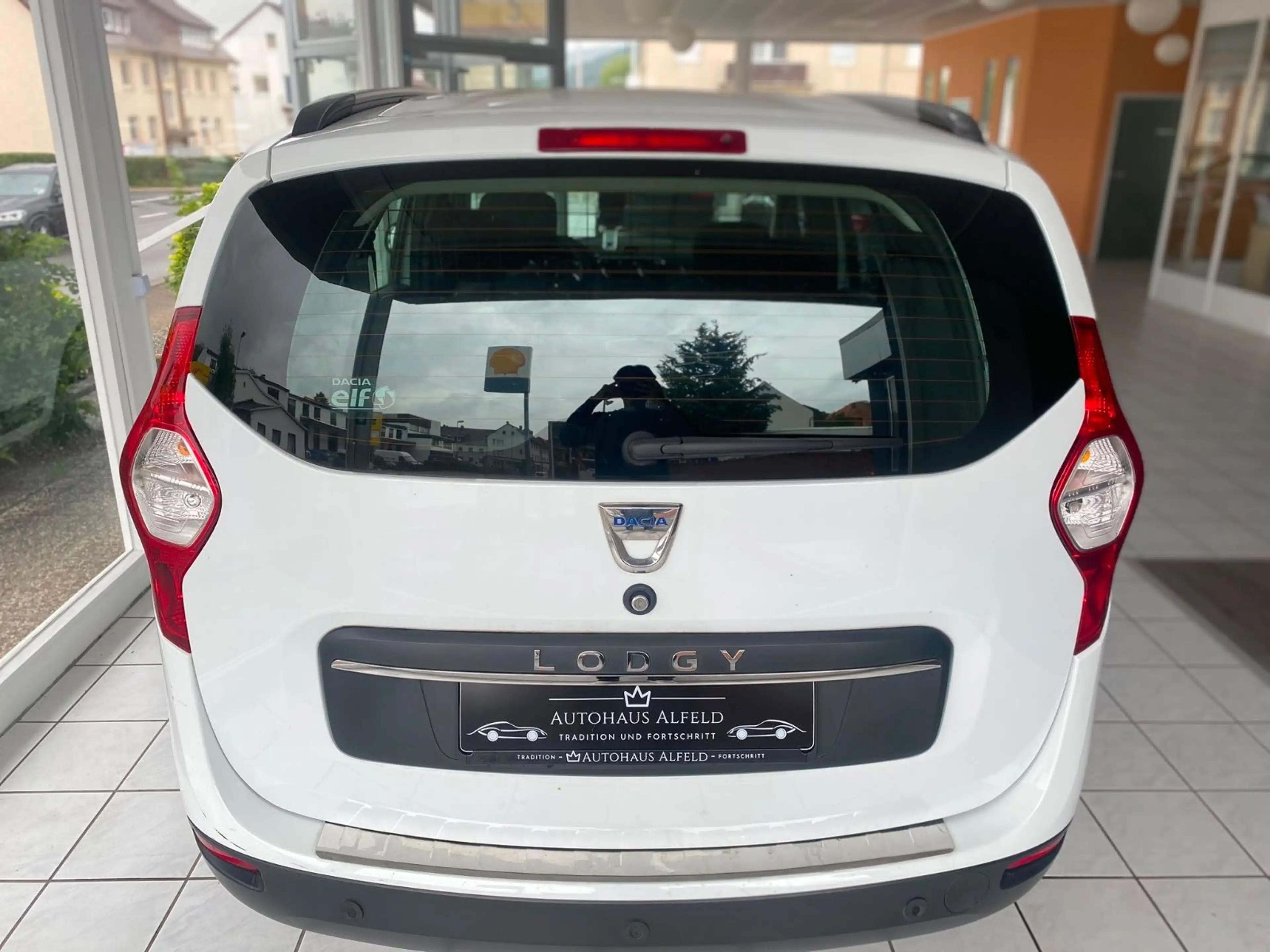 Dacia Lodgy Comfort 1.6 KLIMA NAVI TEMPOMAT — photo 5