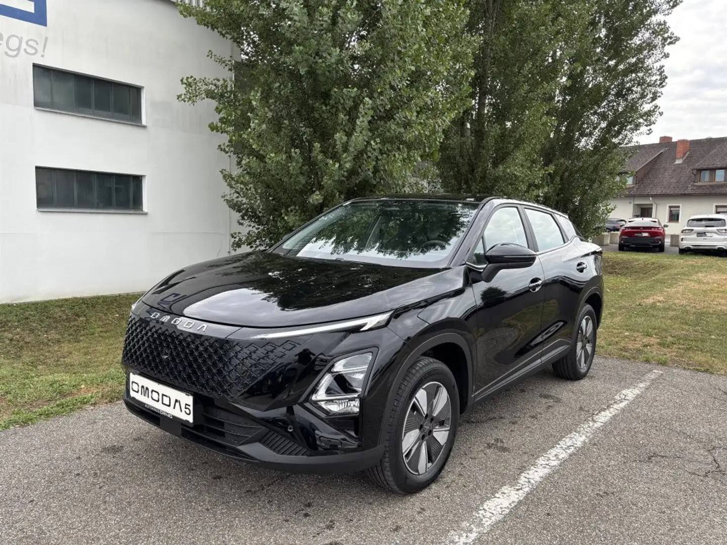 Omoda 5 HEV Comfort Schwarz - 1