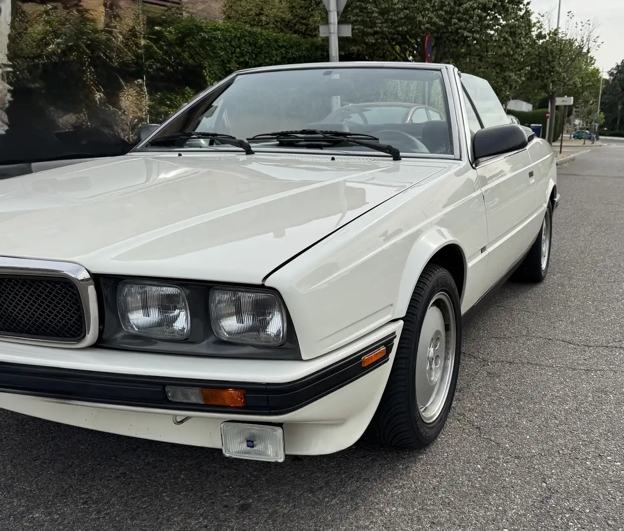 Maserati Biturbo Biturbo Spyder Weiß - 1