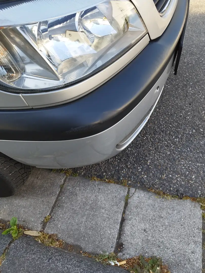 Opel Zafira 1.8 16V Edition 2000 - 2