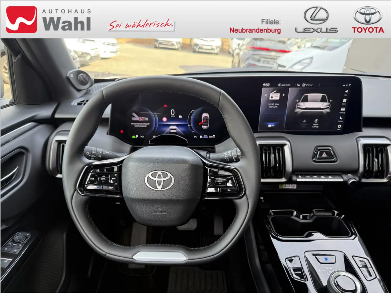 Toyota Urban Cruiser 128 kW FWD Lounge 9