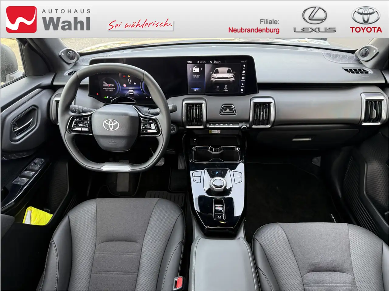 Toyota Urban Cruiser 128 kW FWD Lounge 8