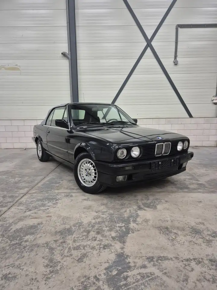 BMW 318i, foto 2