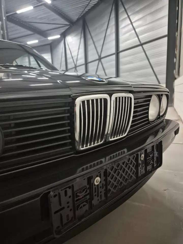 BMW 318i, foto 4