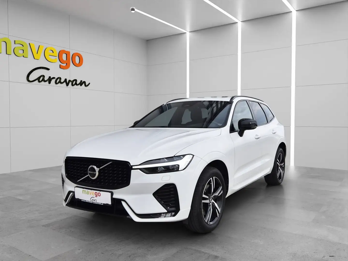 Volvo XC60 XC60 B4 R-Design Geartronic | Panorama-Glasdach | Semi-elektr. AHK | Standheizung | Adaptive LED Scheinwerfer Weiß - 1
