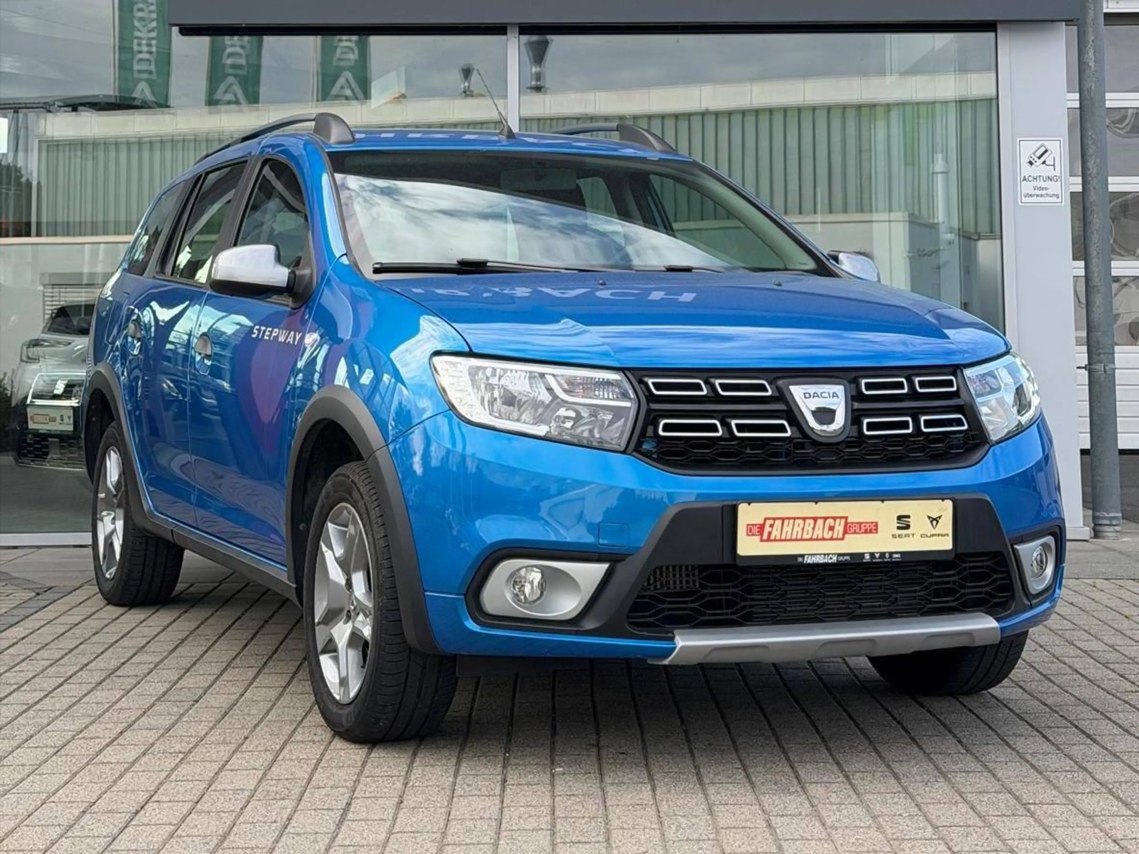 Dacia Logan Stepway — photo 22