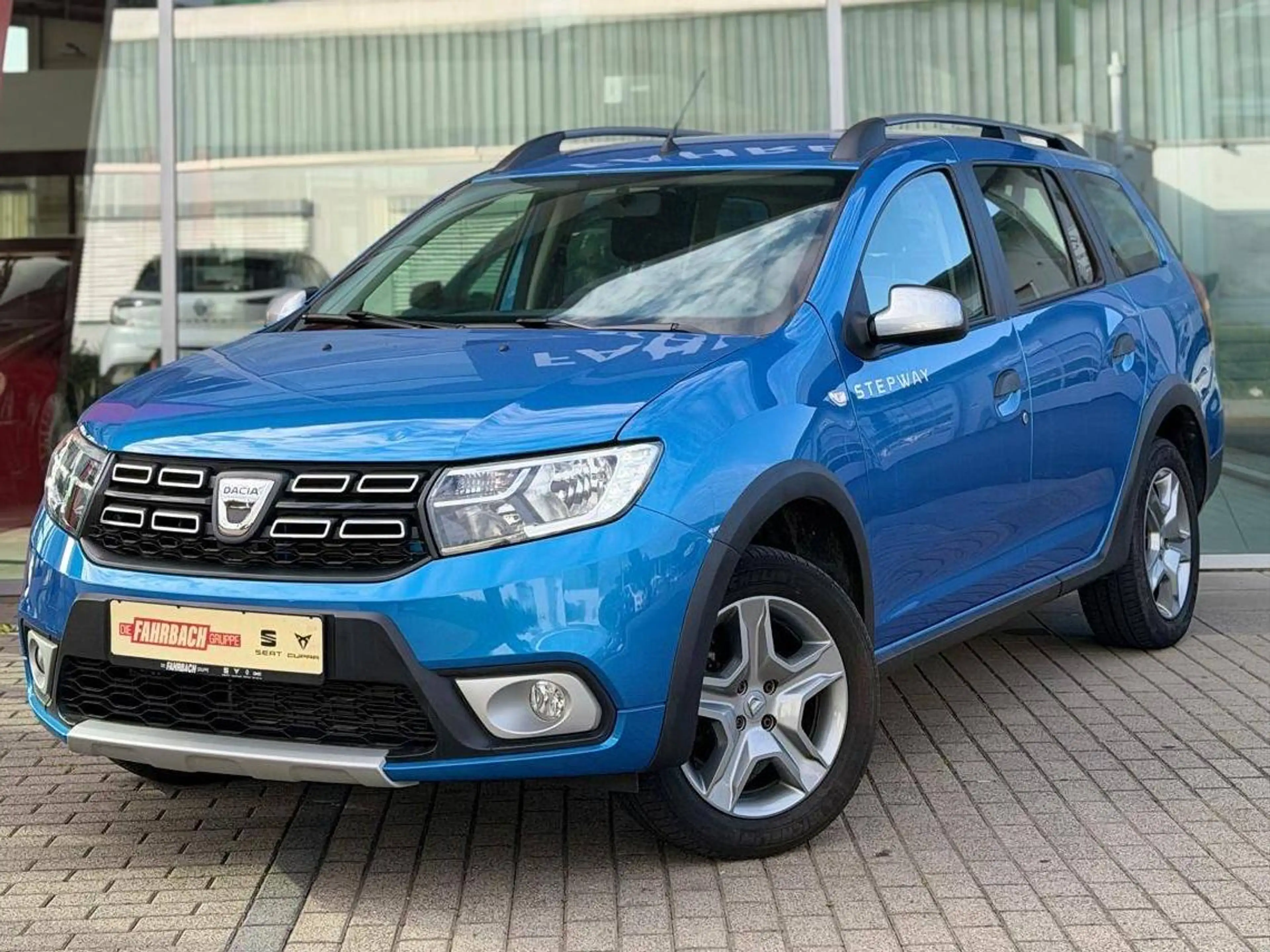 Dacia Logan Stepway — photo 2