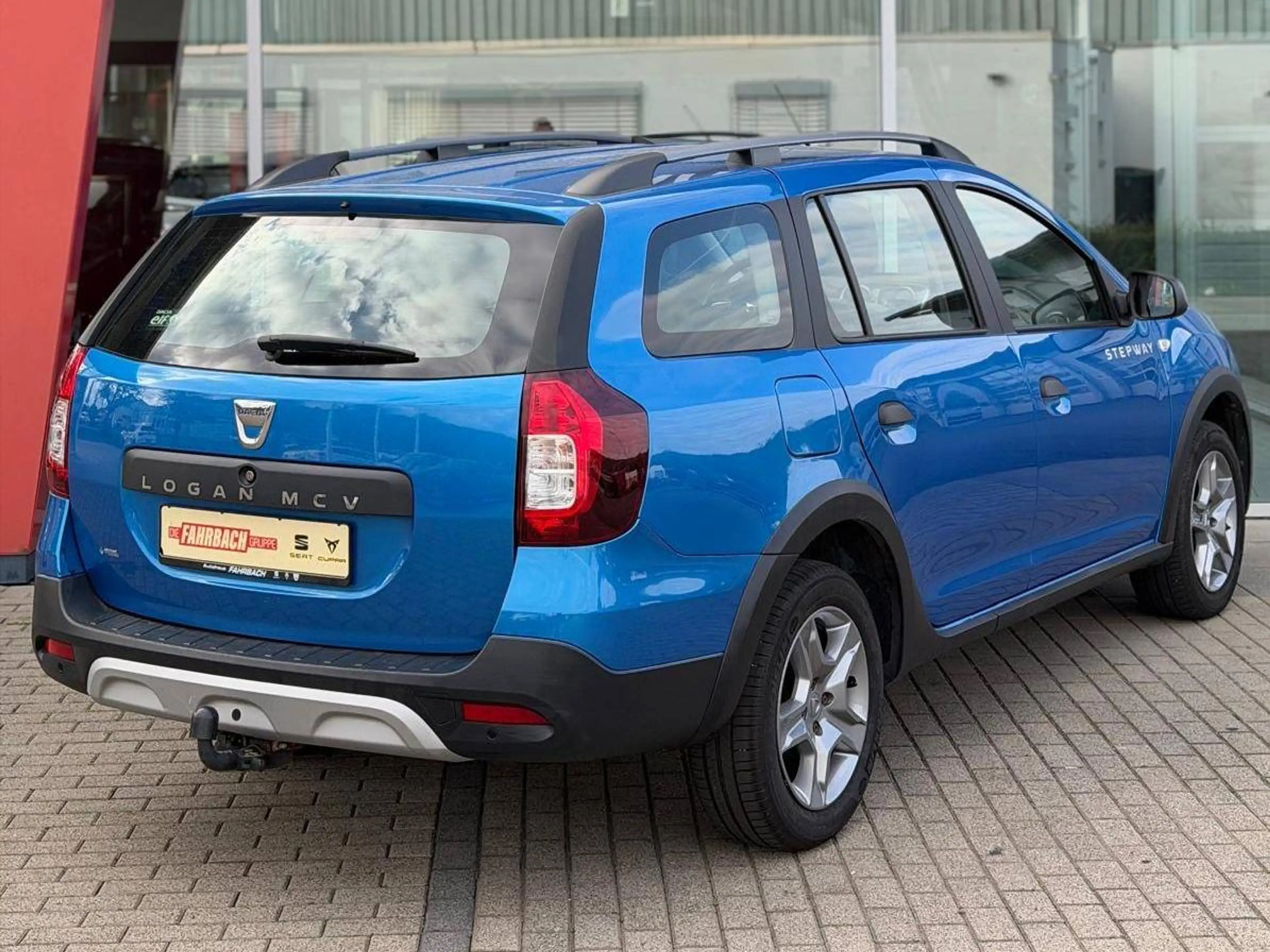 Dacia Logan Stepway — photo 14